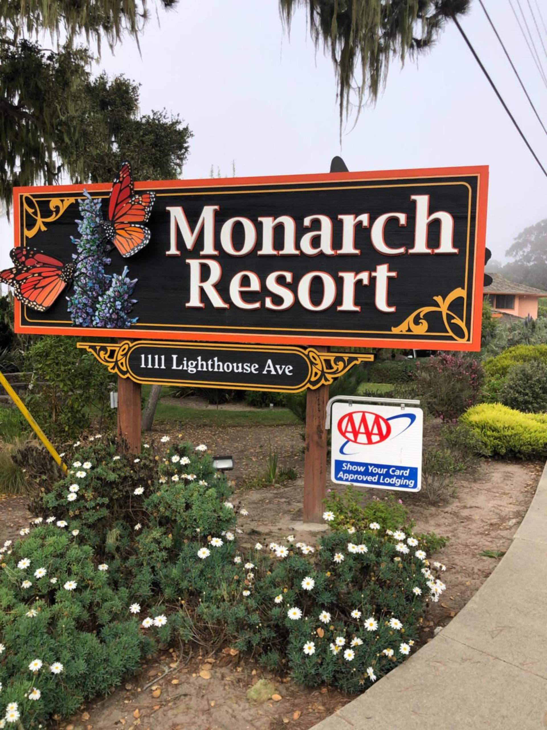 The Monarch Resort photo 44