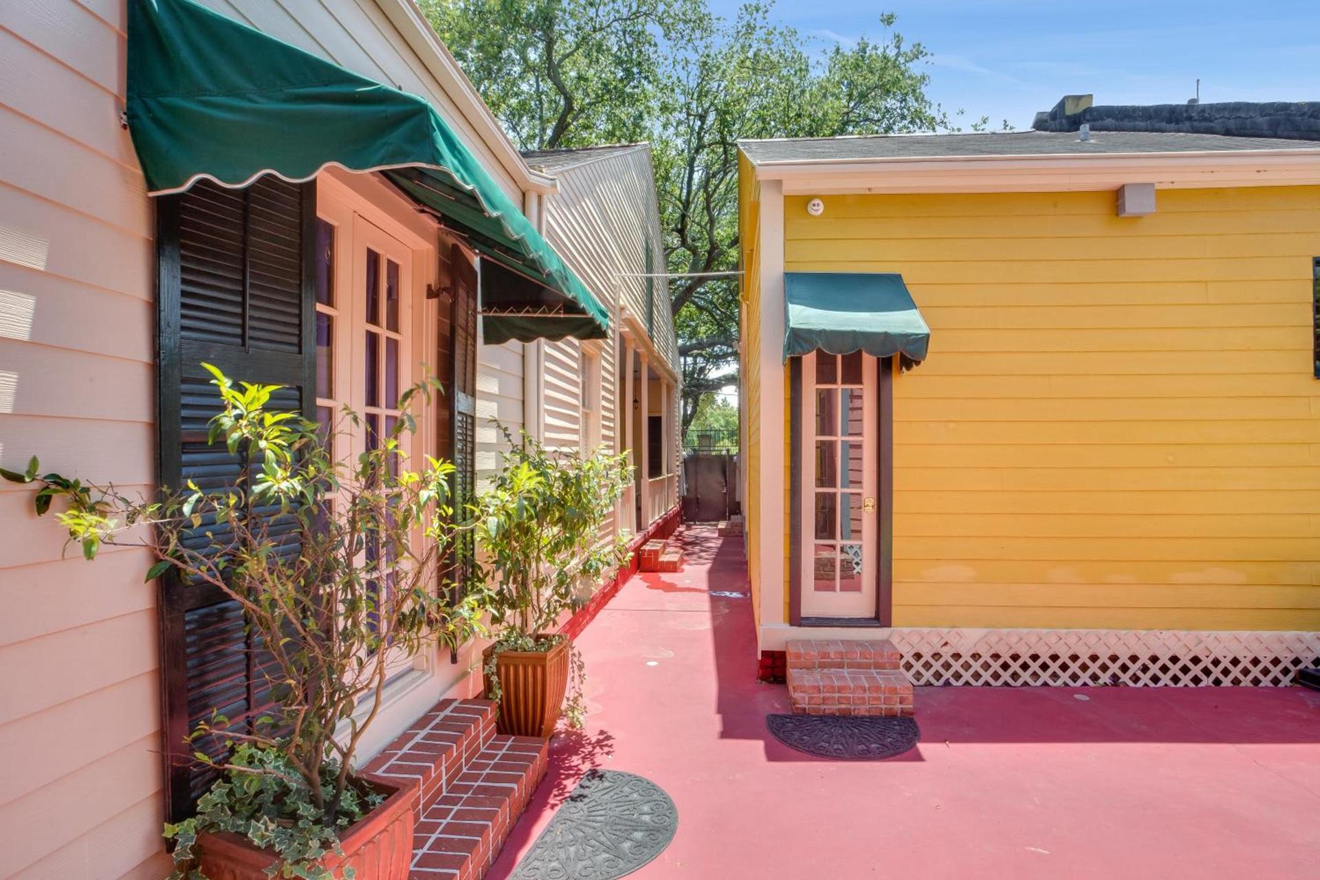 New Orleans Jazz Quarters photo 1