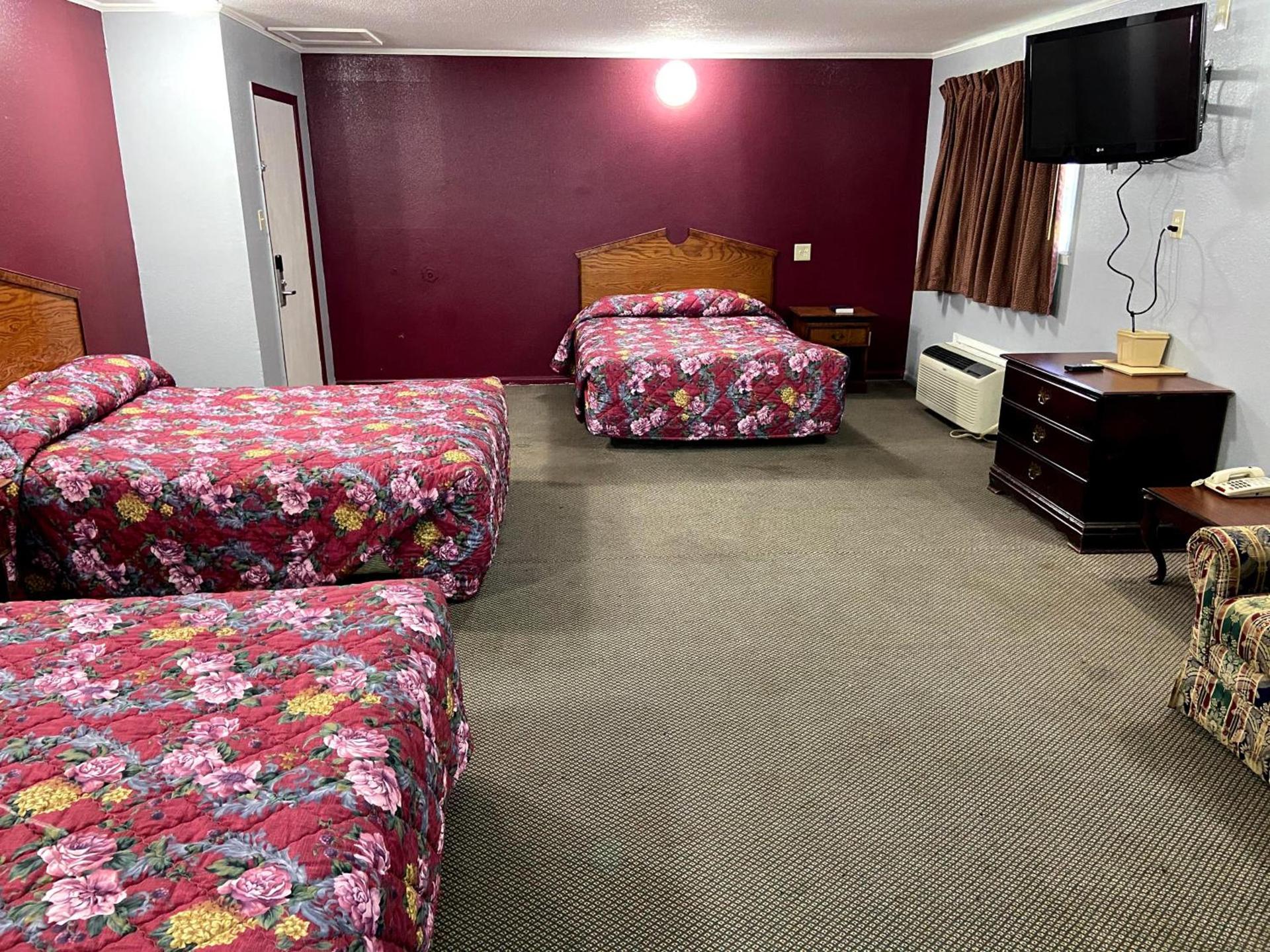 Embers Inn photo 21