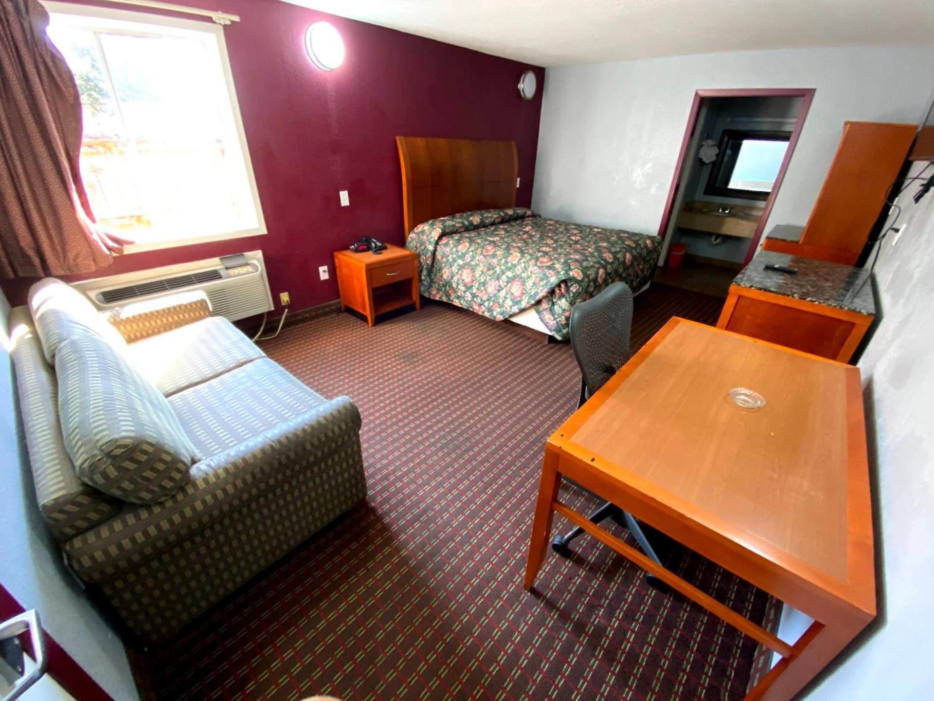 Embers Inn photo 23