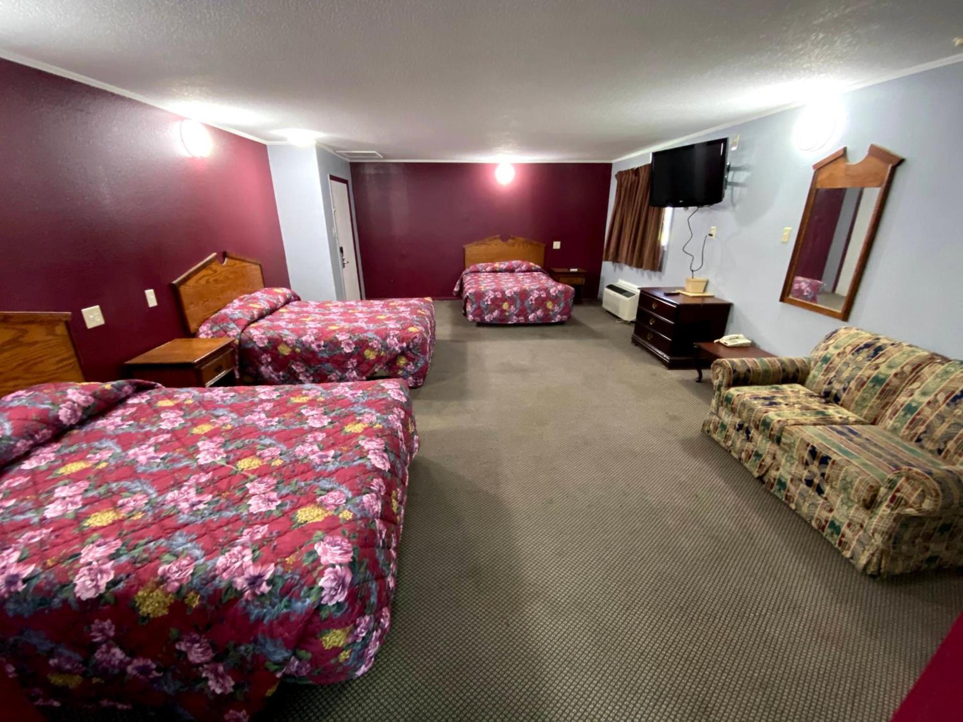 Embers Inn photo 24