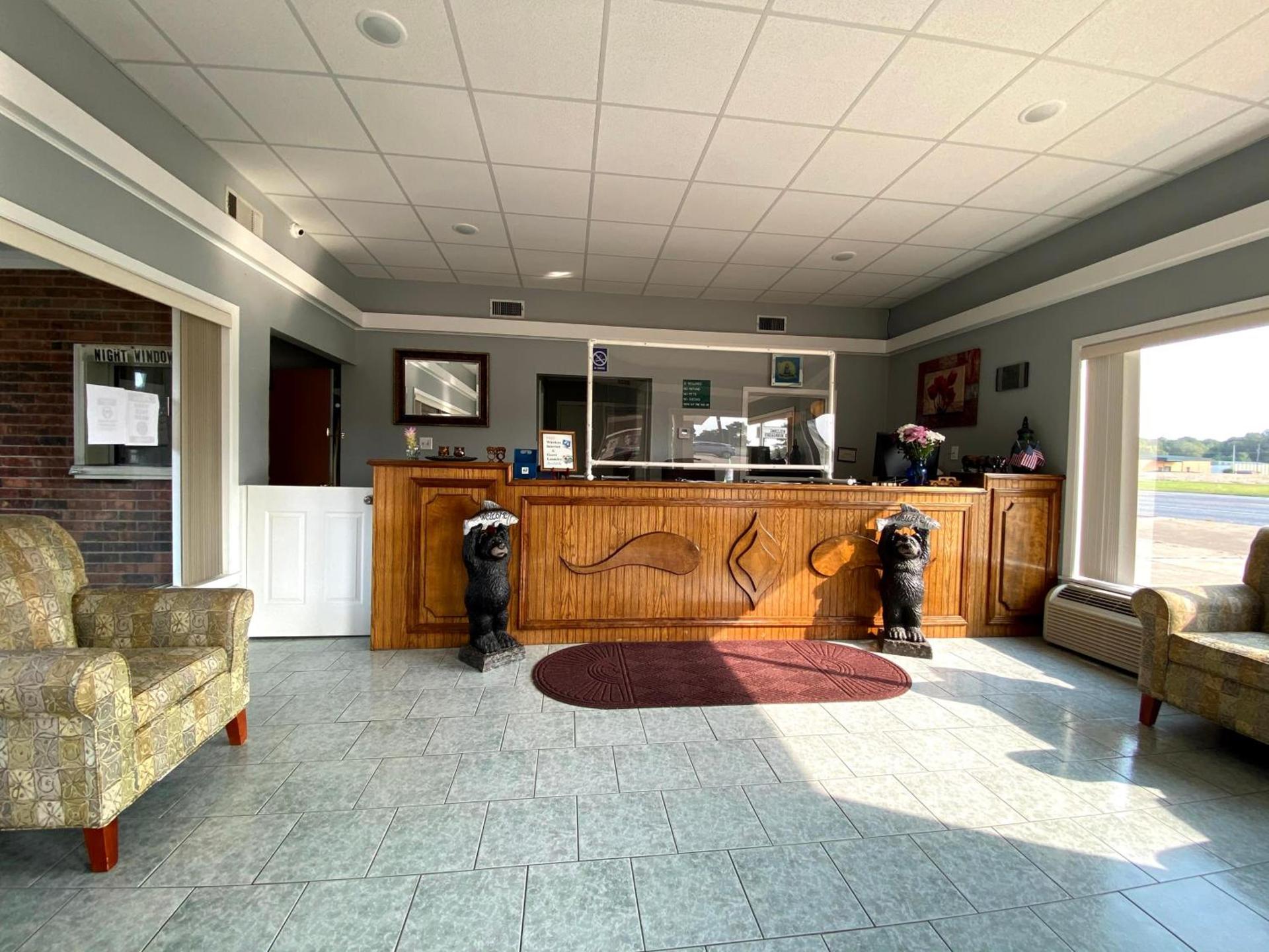 Embers Inn photo 2