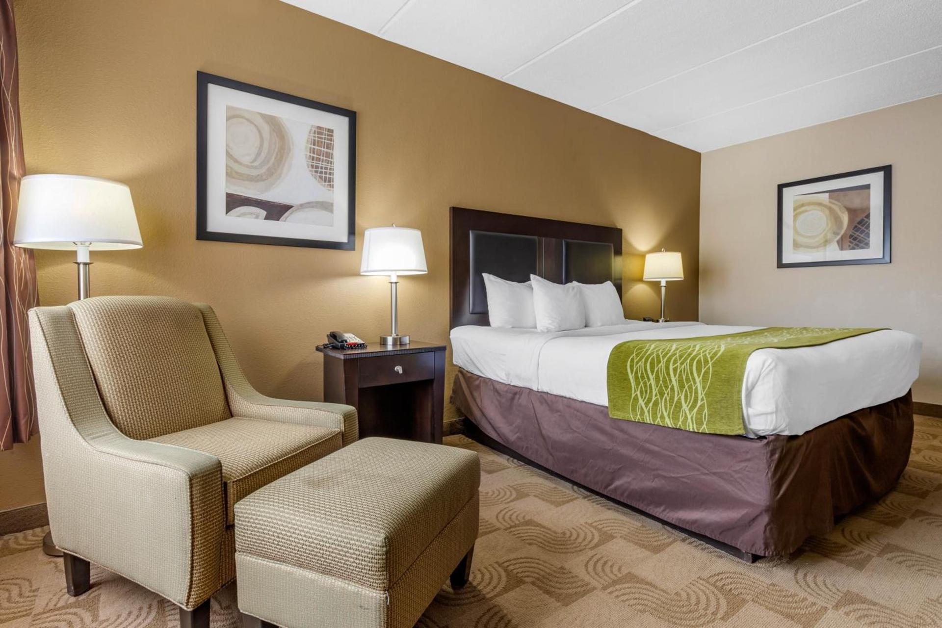 Comfort Inn Warner Robins - Robins Air Force Base Area photo 13