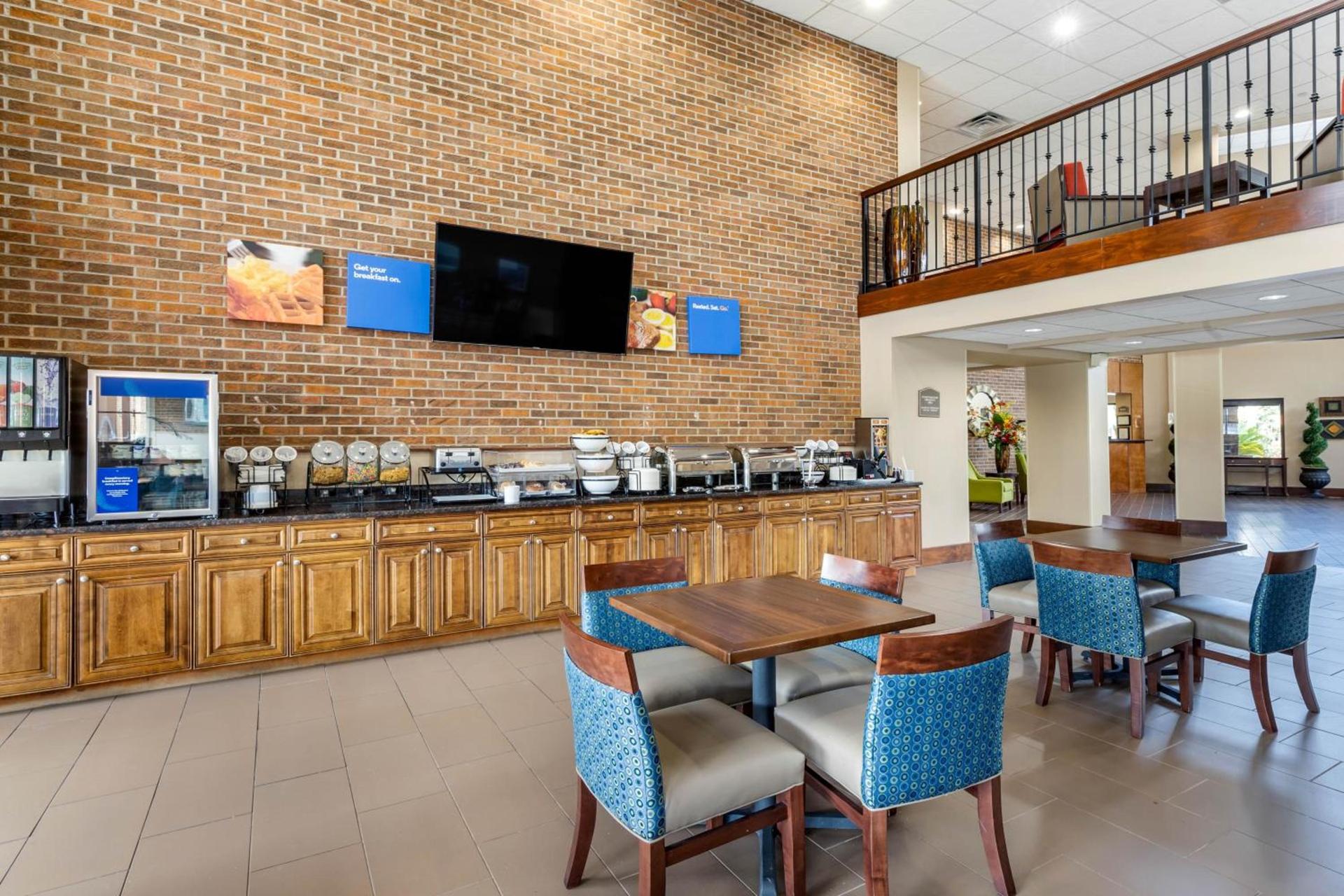 Comfort Inn Warner Robins - Robins Air Force Base Area photo 9