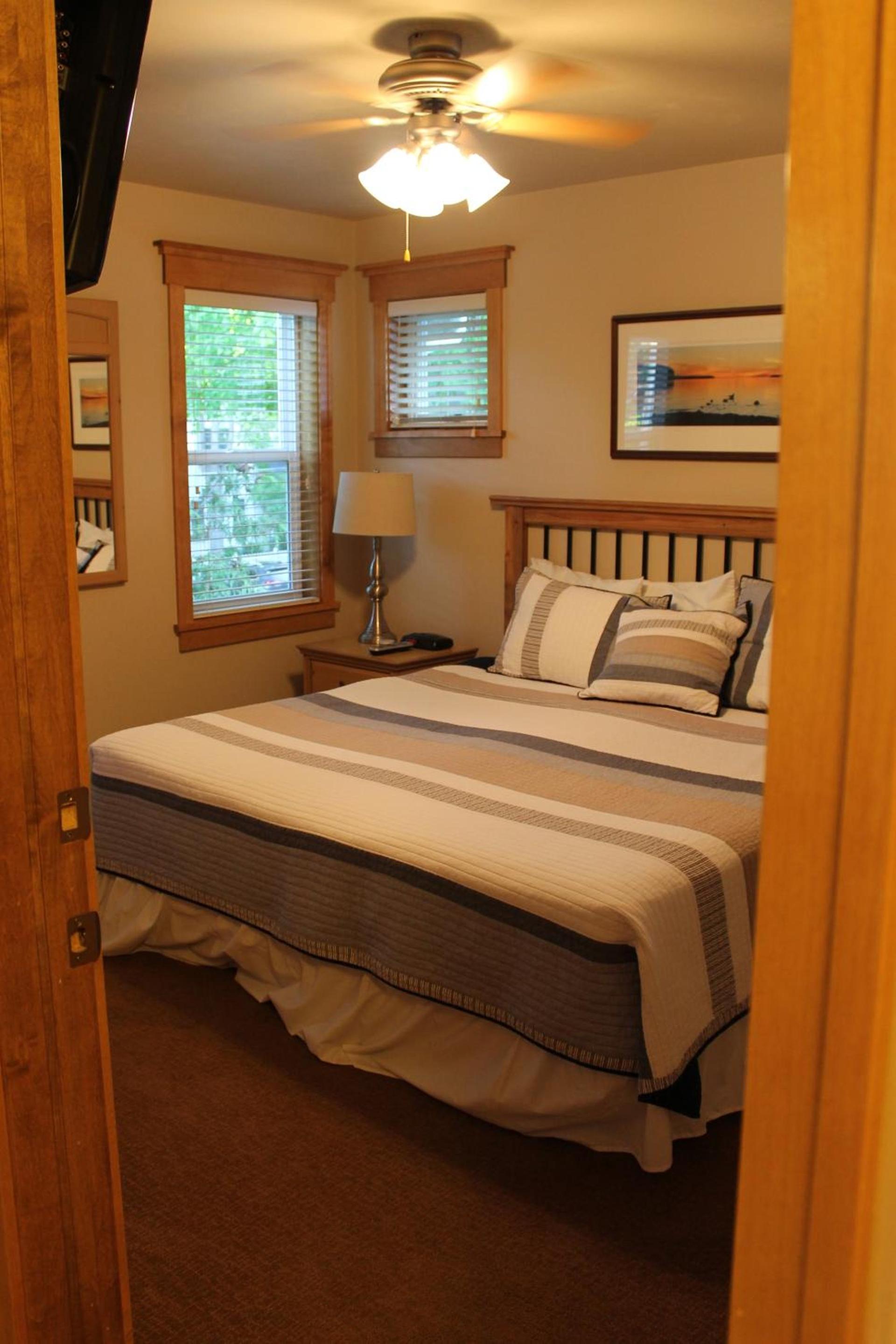 Cedar Court Inn photo 36