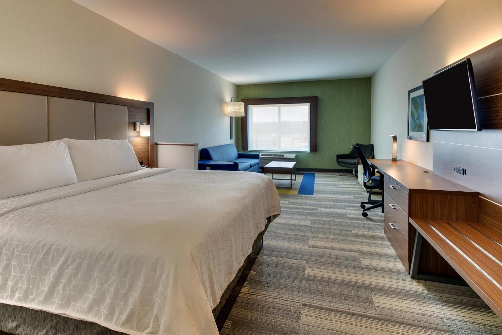 Holiday Inn Express & Suites Ithaca by IHG photo 11