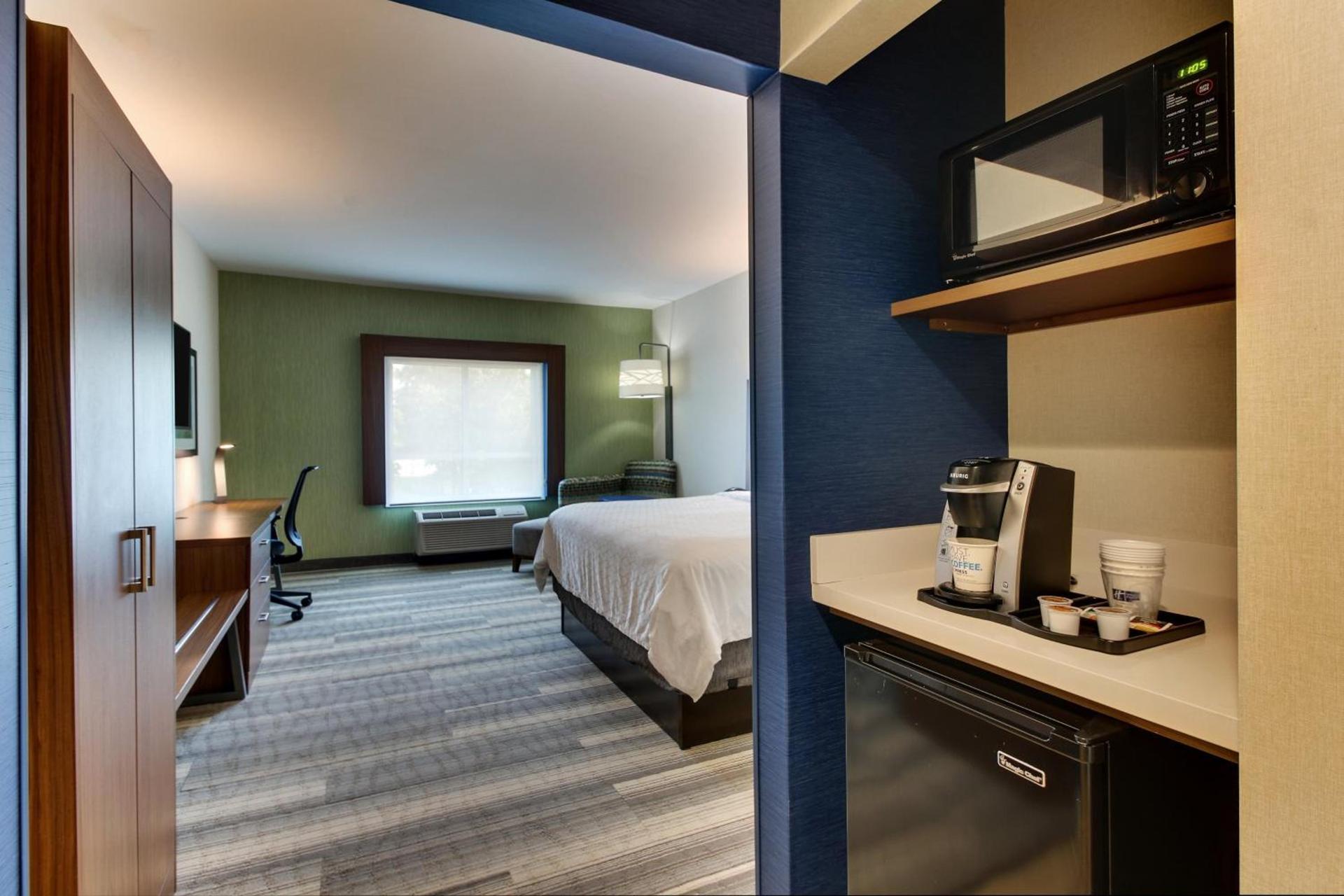 Holiday Inn Express & Suites Ithaca by IHG photo 14