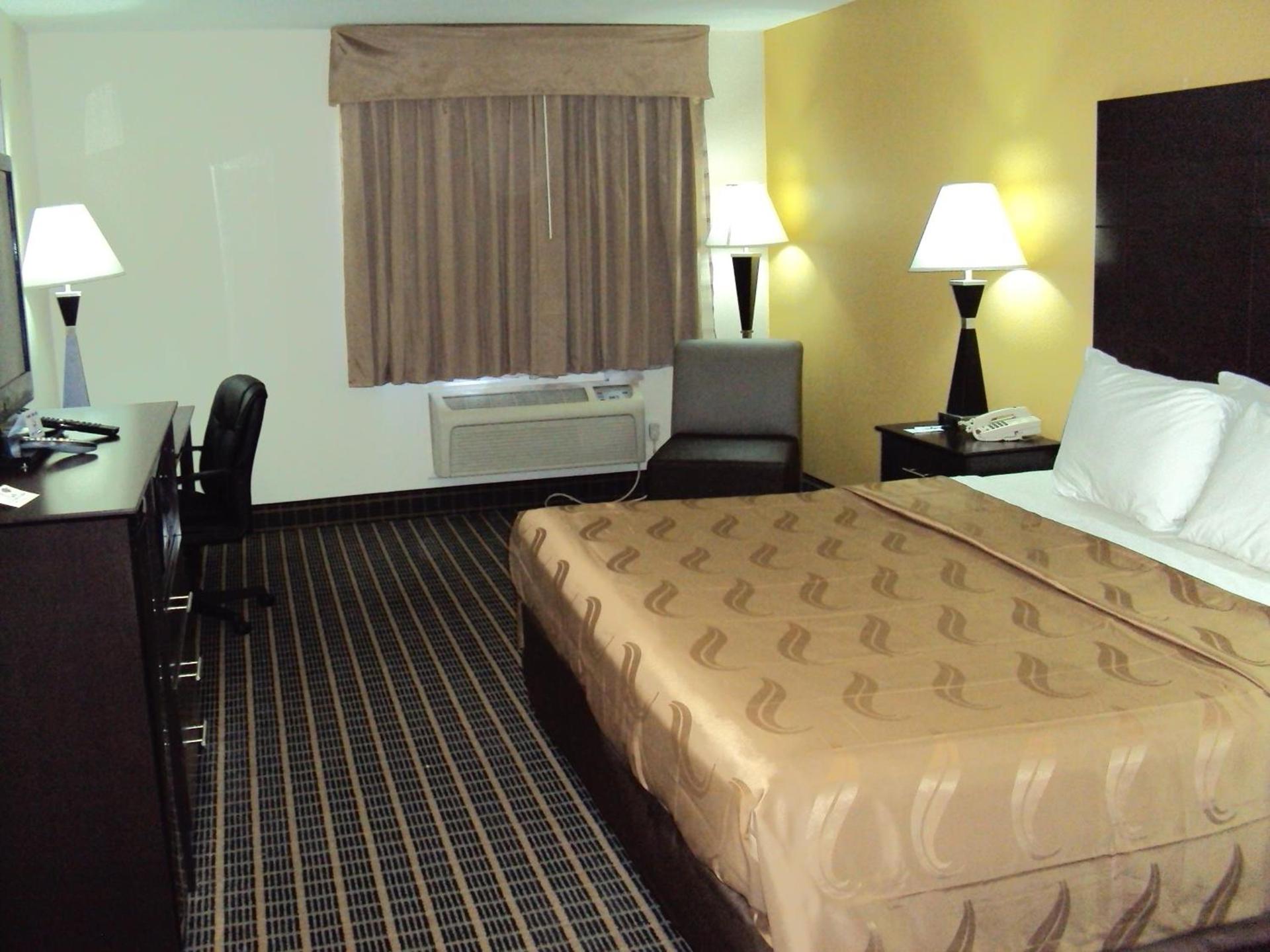 Quality Inn Carbondale University area photo 45