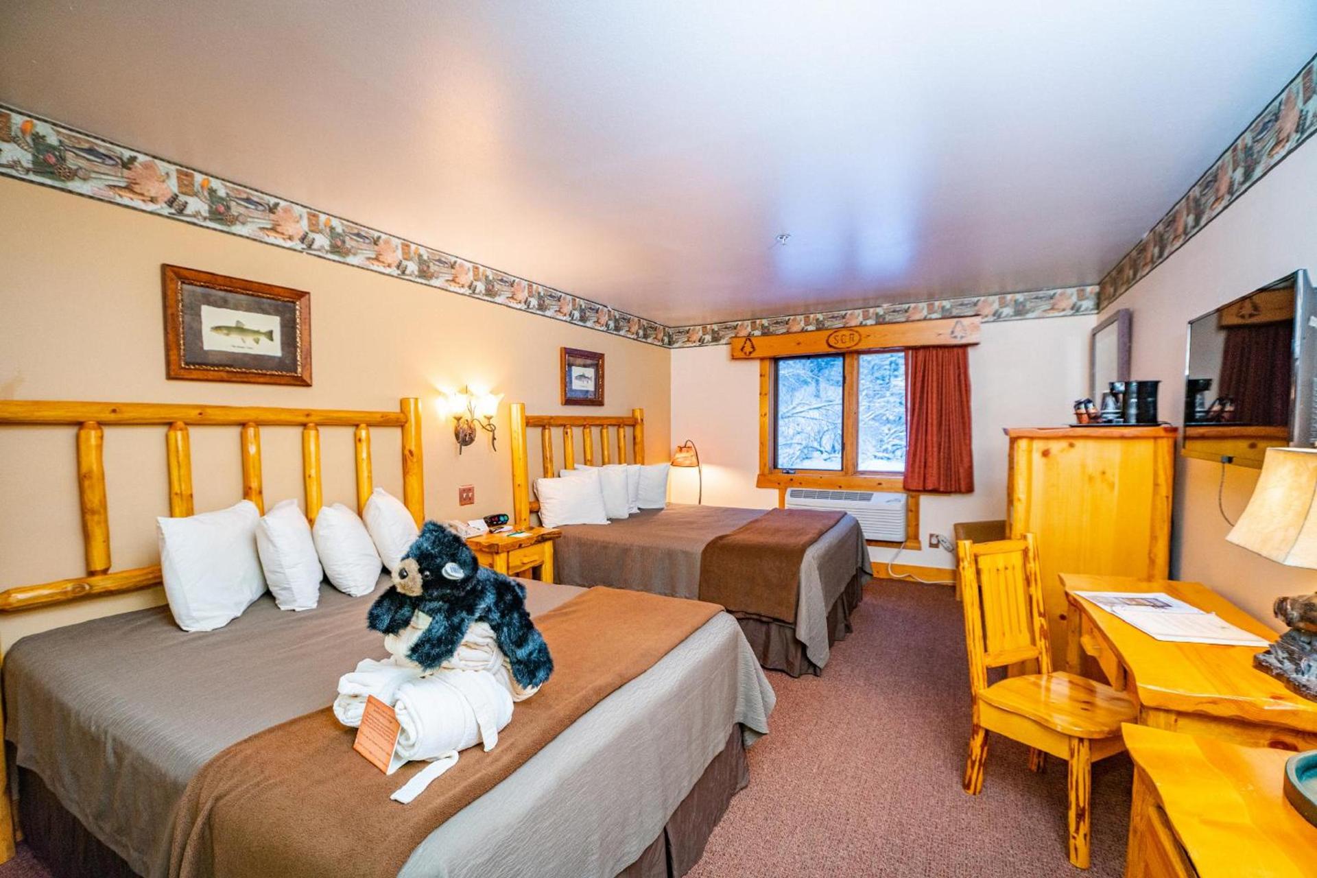 Spearfish Canyon Lodge photo 3