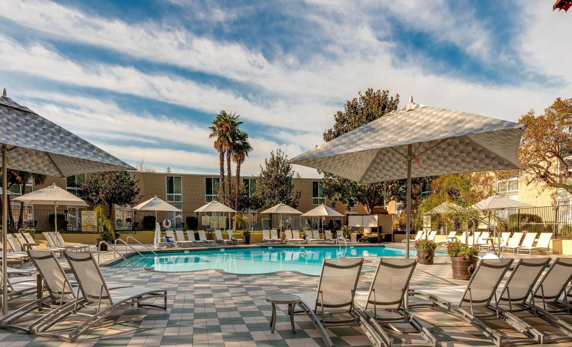 Crowne Plaza Cabana Hotel by IHG photo 78