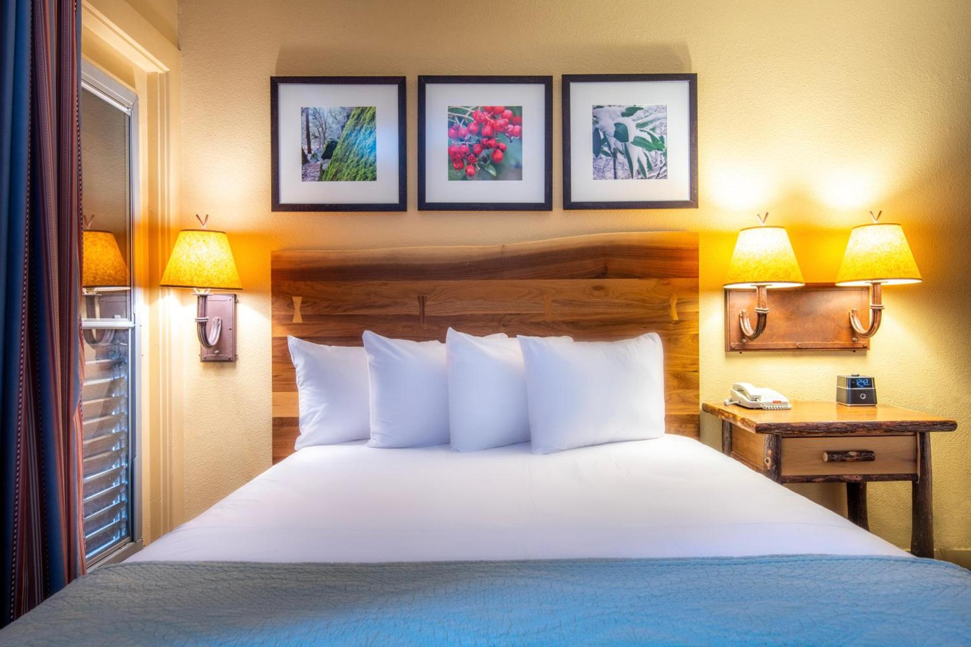 Yosemite Valley Lodge photo 18