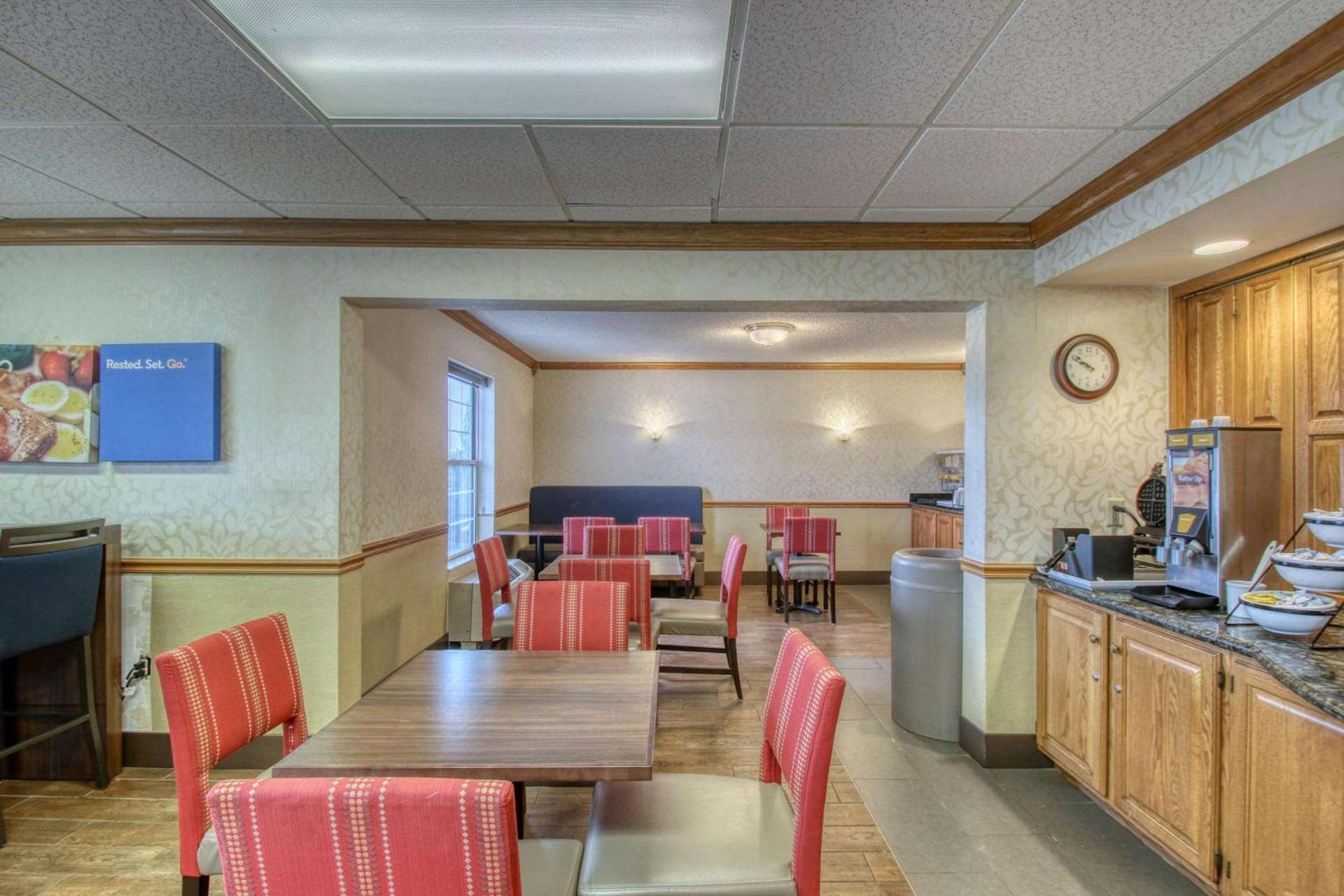 Comfort Inn Fond Du Lac photo 28