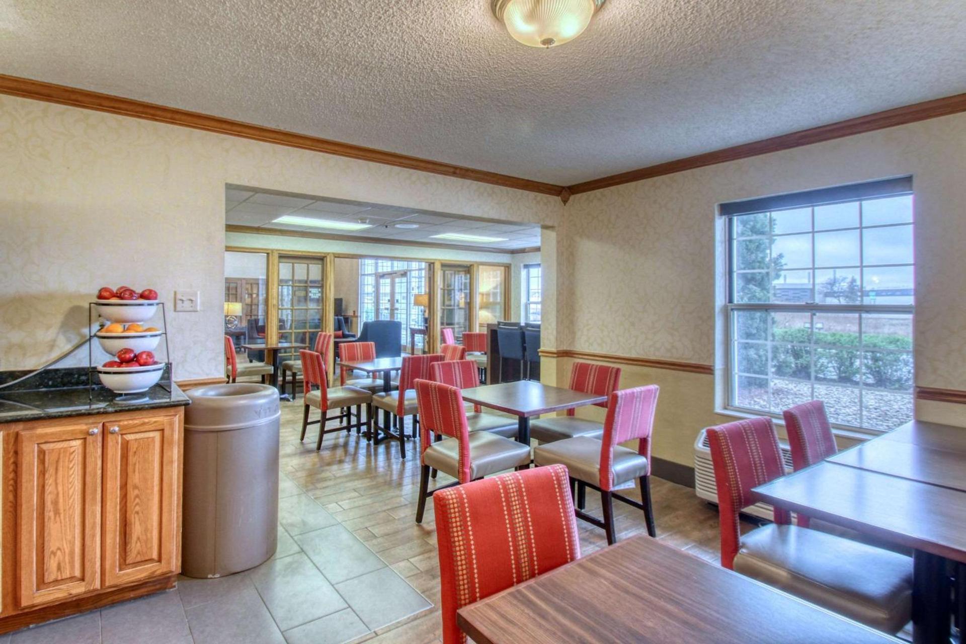 Comfort Inn Fond Du Lac photo 30