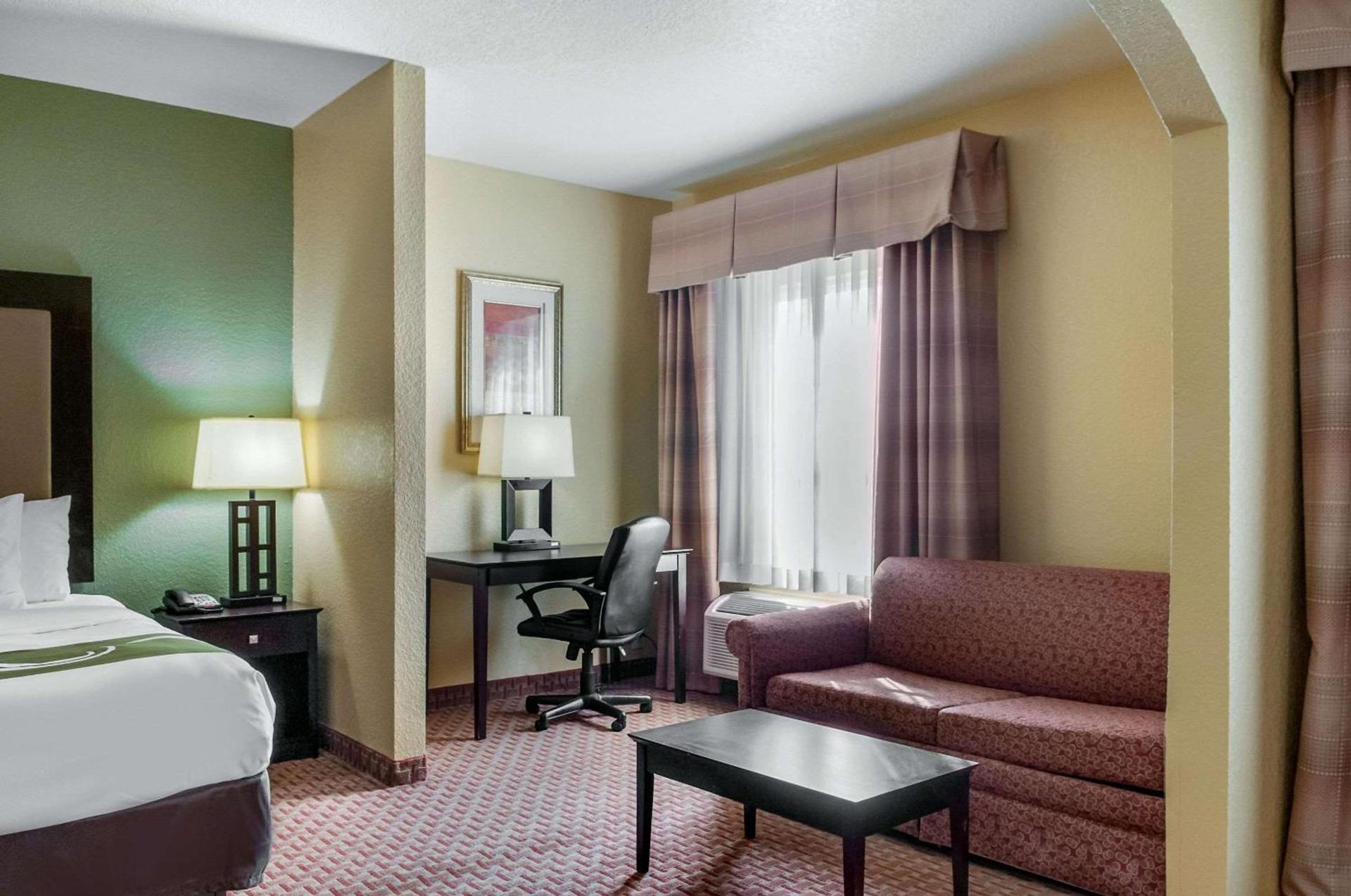 Quality Inn & Suites Slidell photo 22