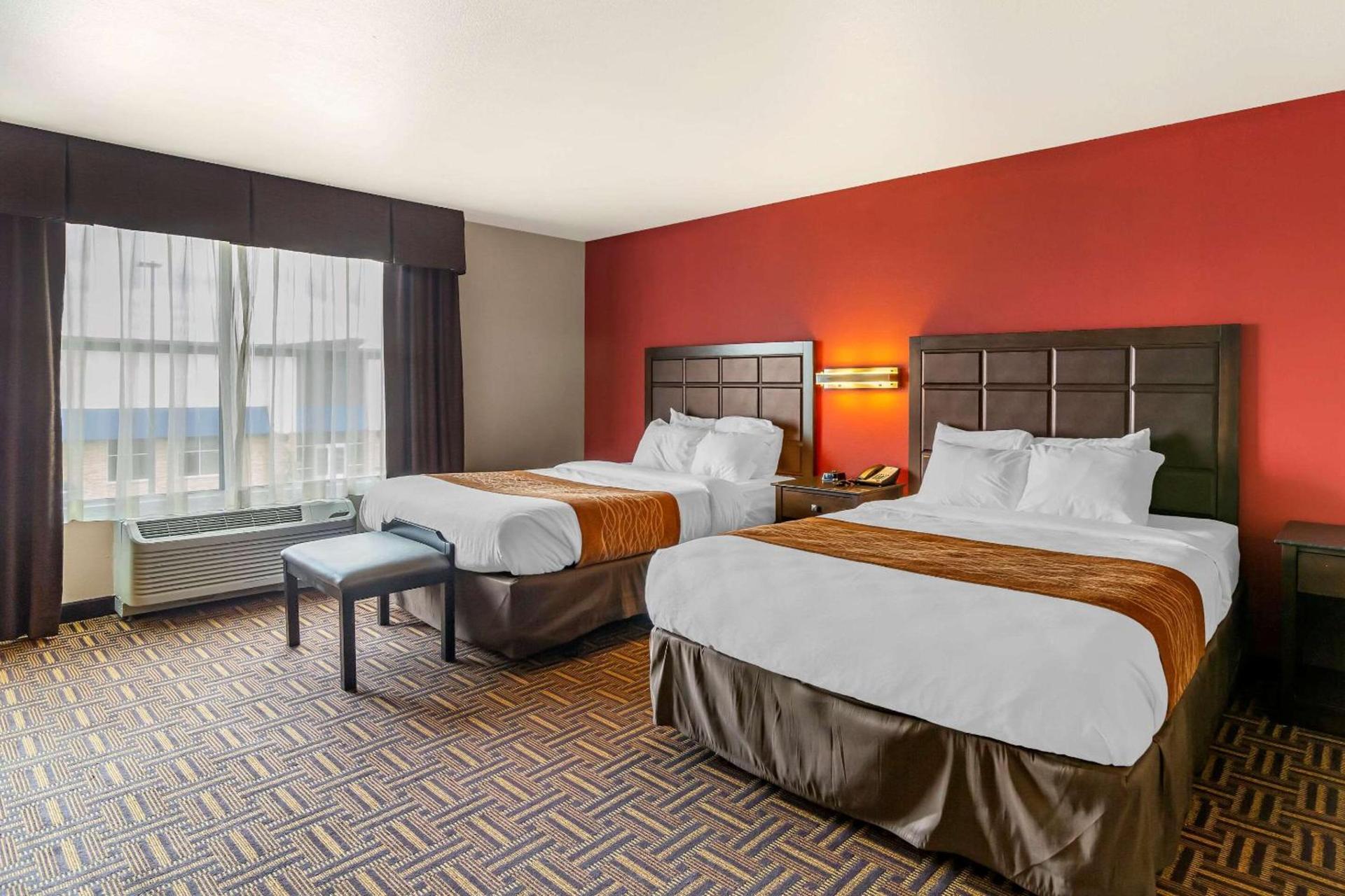 Legend Hotel Minot photo 7