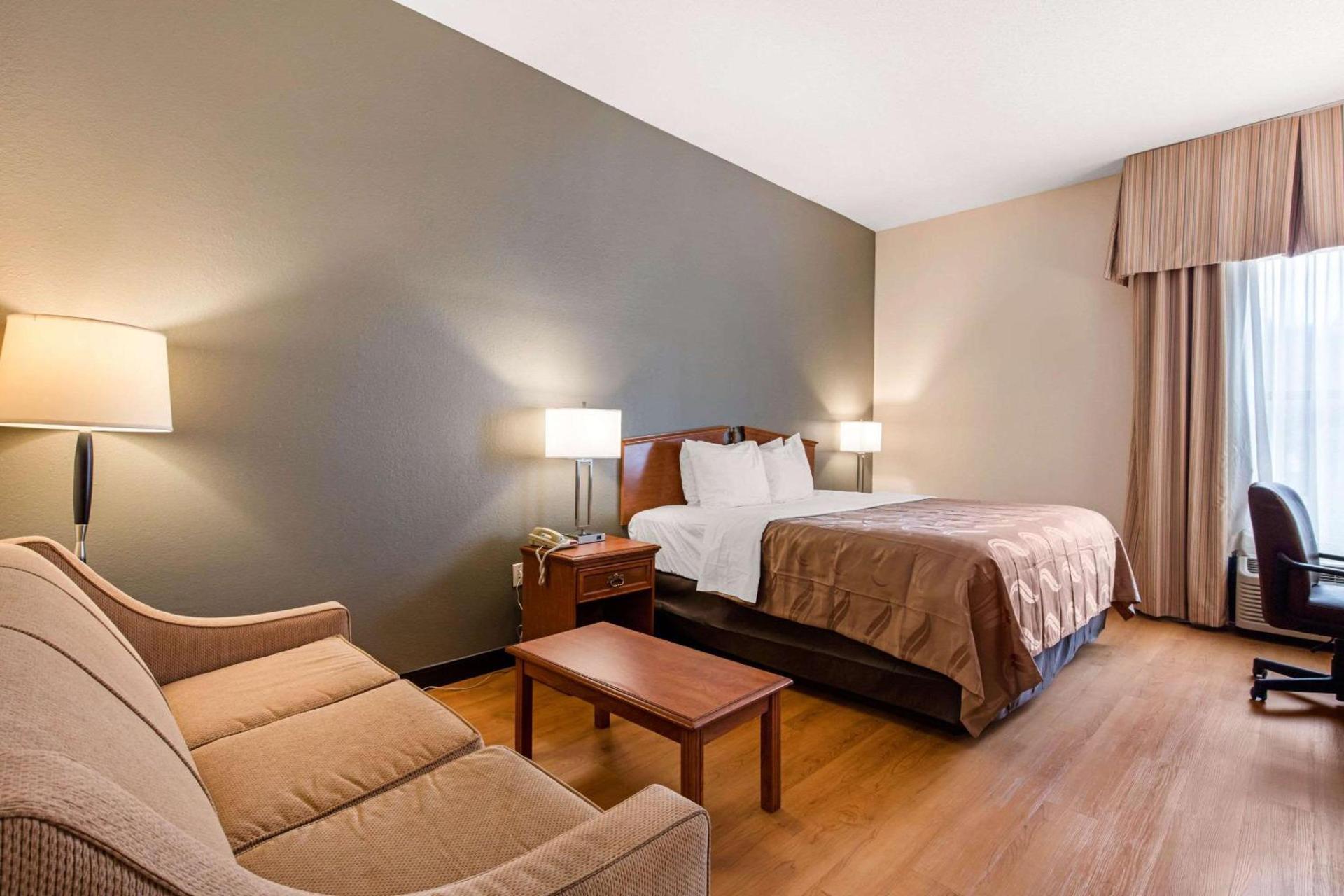 Quality Inn Valley - West Point photo 14
