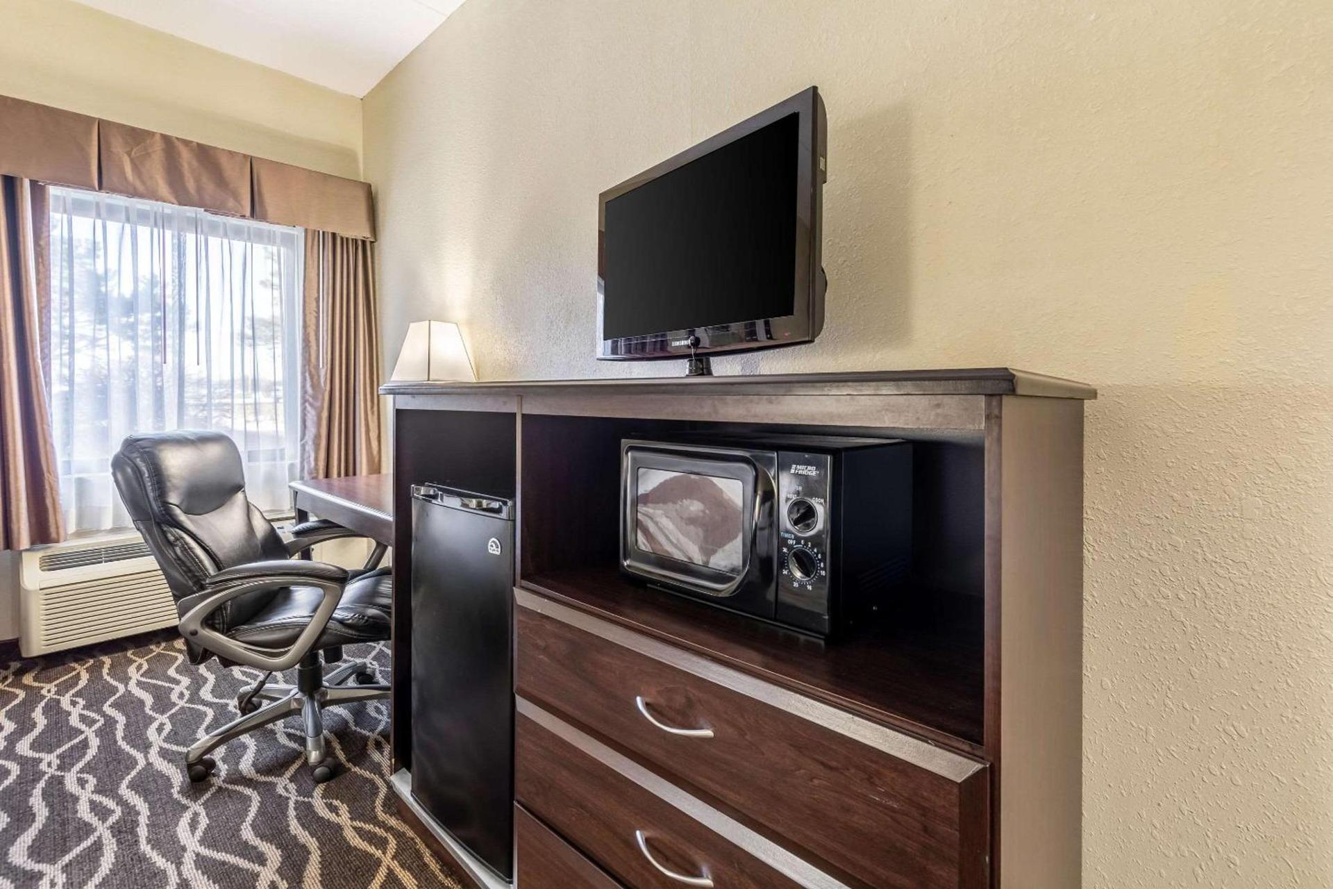 Quality Inn & Suites Southport photo 12