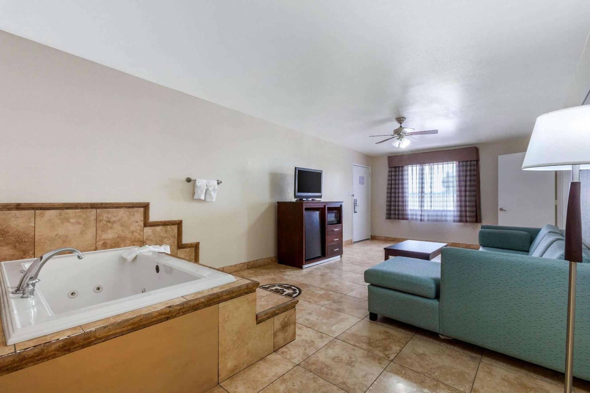 SureStay by Best Western Mesa Downtown Area photo 58