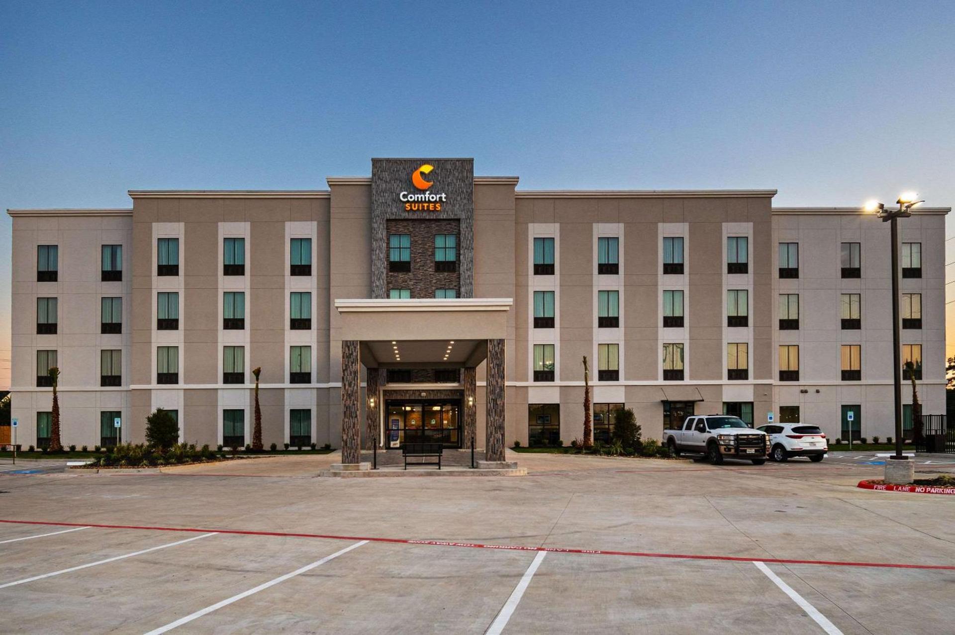 Comfort Suites Humble Houston IAH photo 2