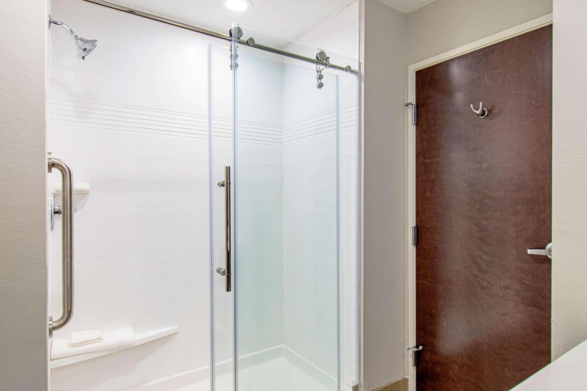 Comfort Suites Humble Houston IAH photo 20