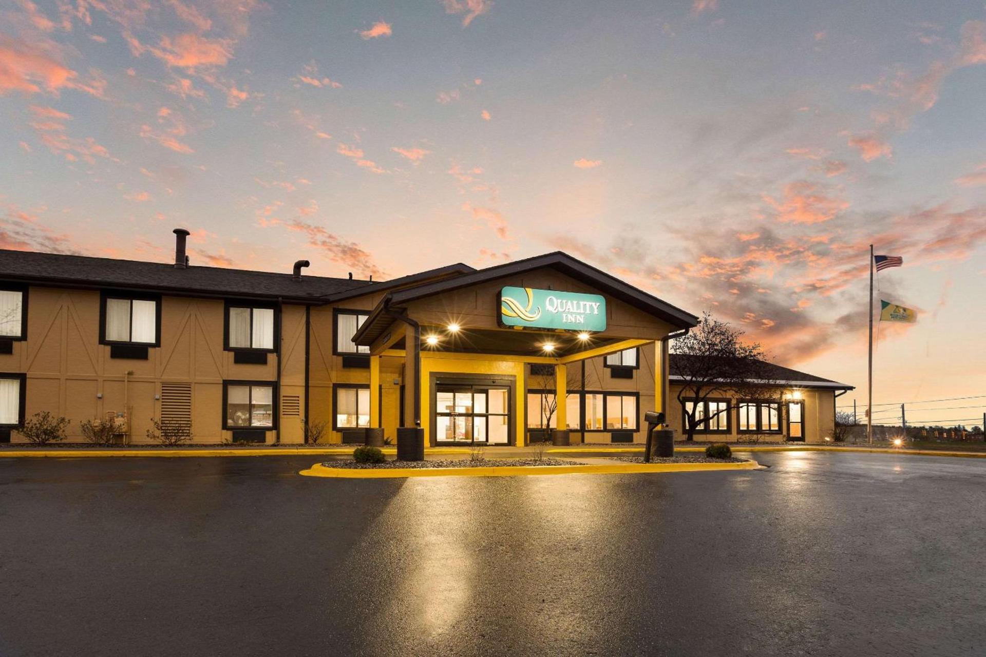 Quality Inn Marquette photo 5
