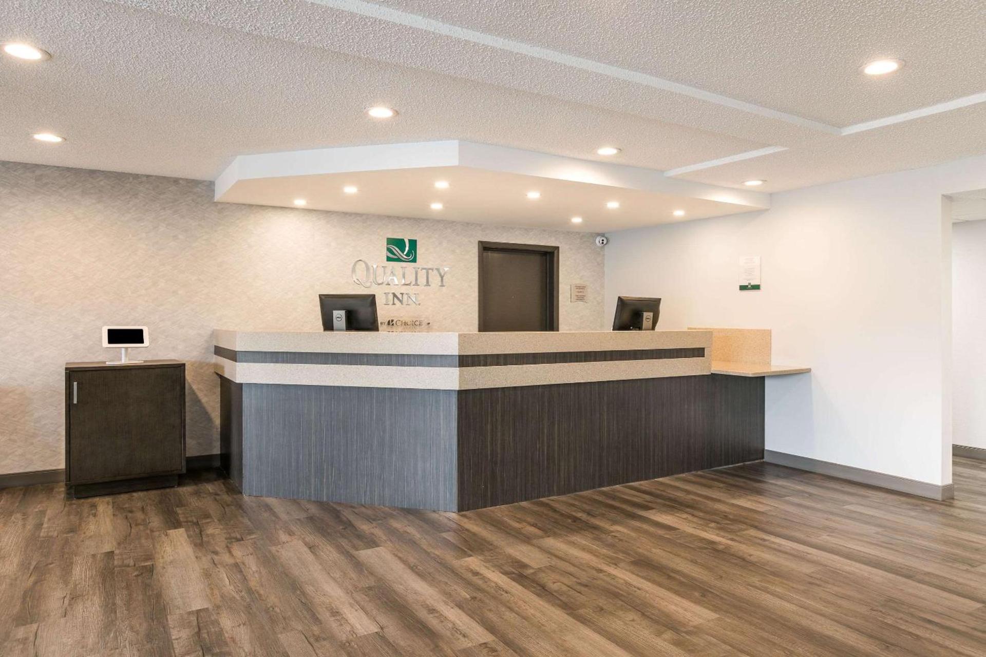 Quality Inn Marquette photo 8