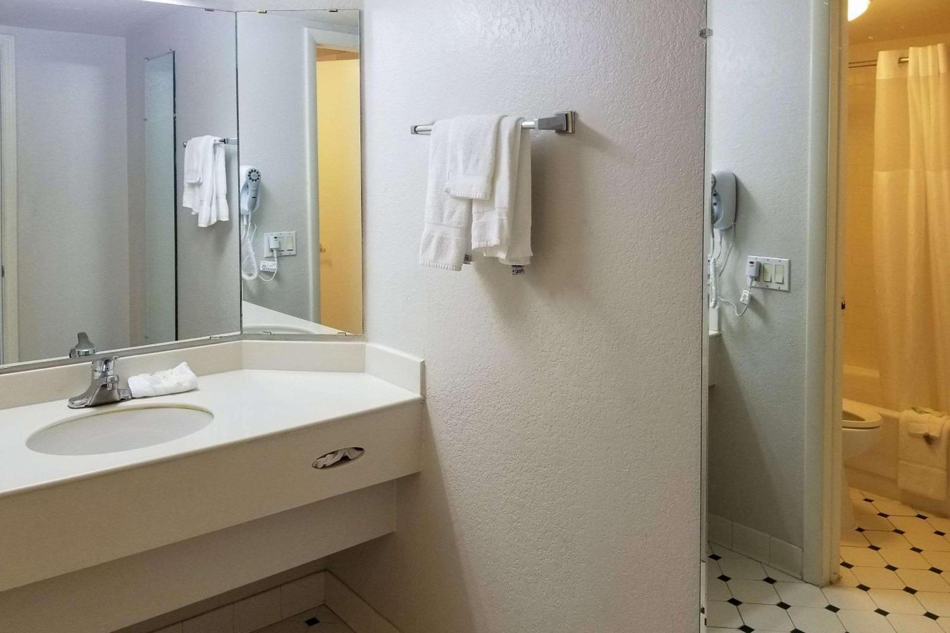 Motel 6 Aurora, CO - Medical Center photo 3
