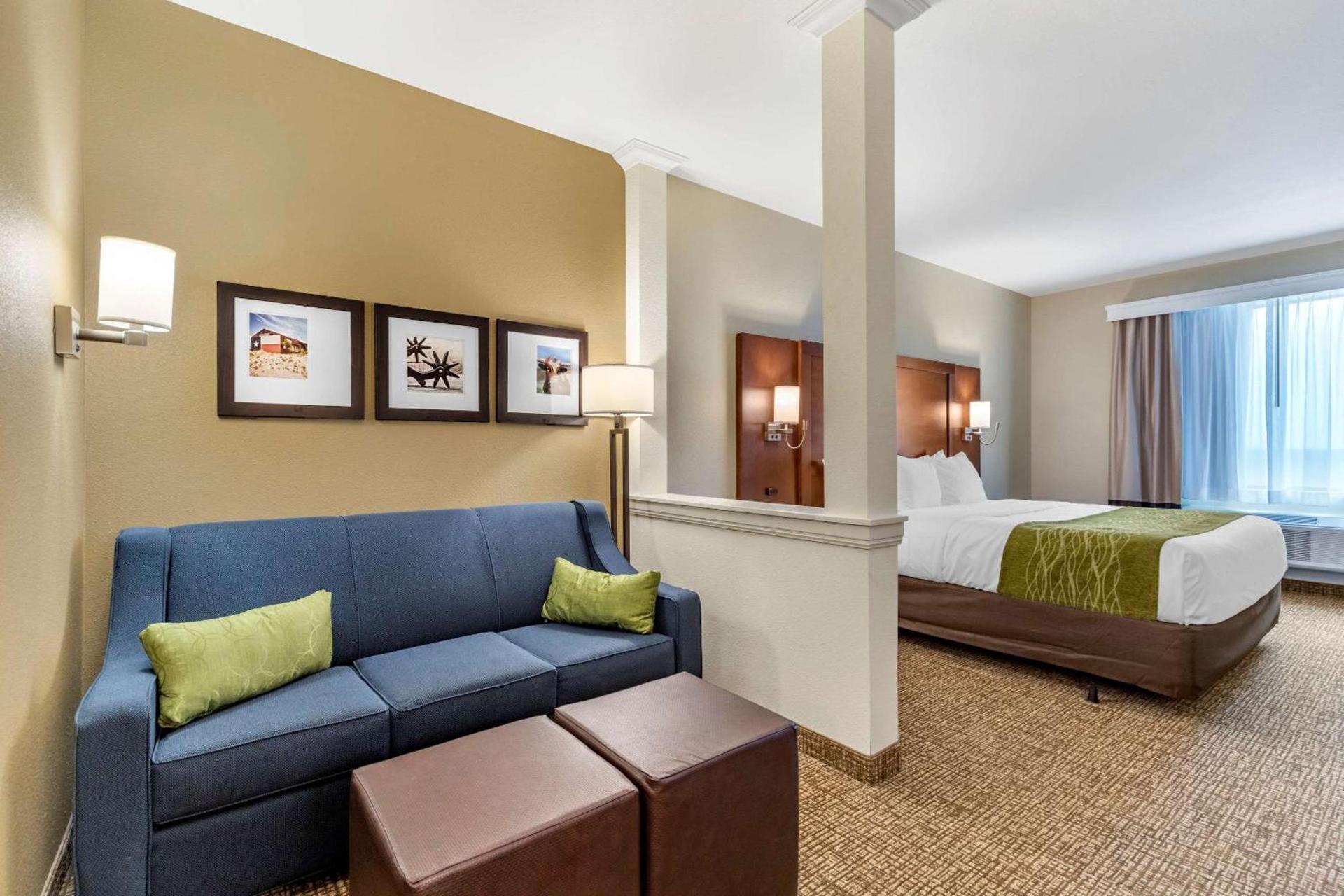 Comfort Suites San Antonio Ft Sam Houston-SAMMC Area photo 9