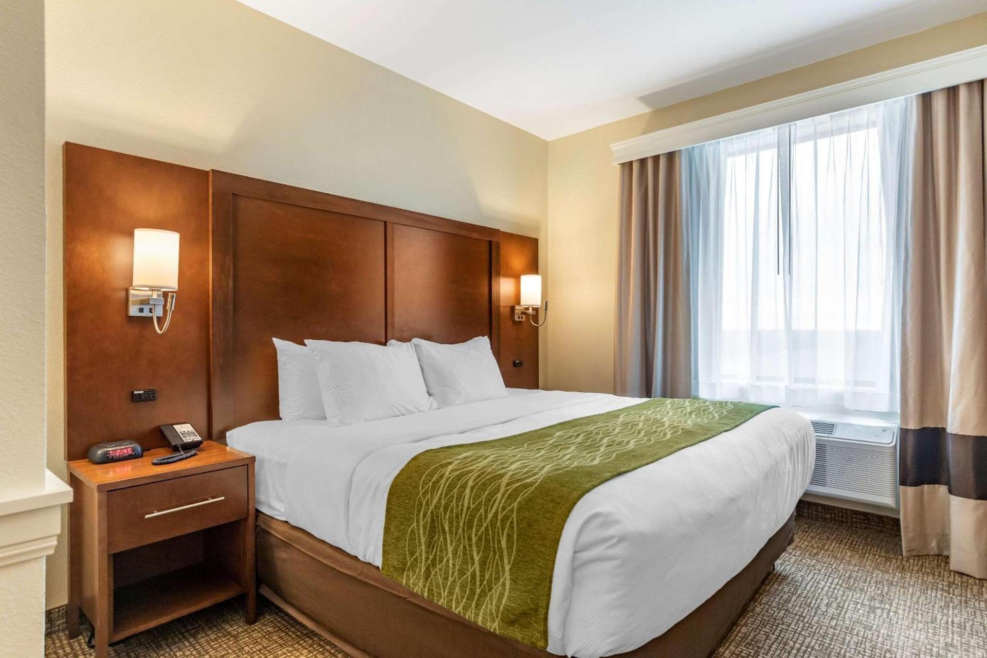 Comfort Suites San Antonio Ft Sam Houston-SAMMC Area photo 15