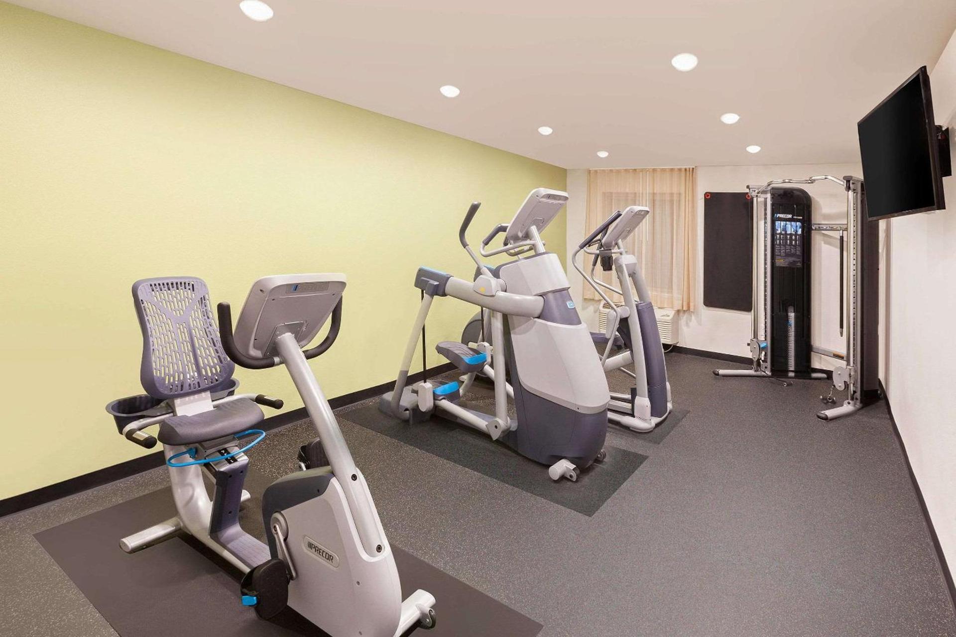 WoodSpring Suites Las Colinas - Northwest Dallas photo 15