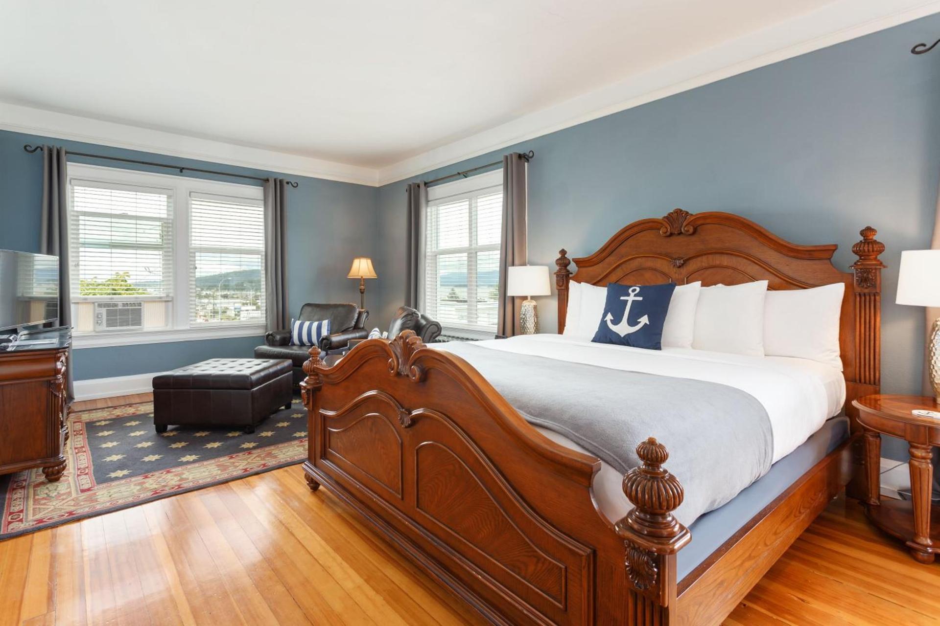 Nantucket Inn - Anacortes photo 40