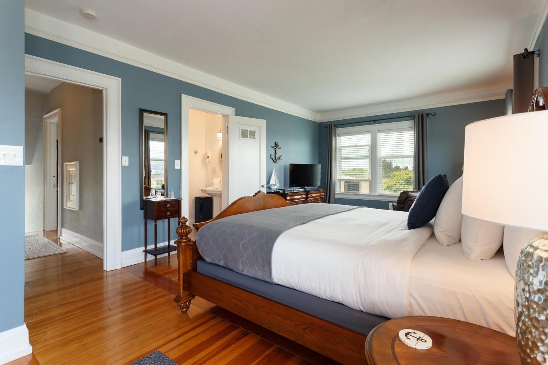 Nantucket Inn - Anacortes photo 38