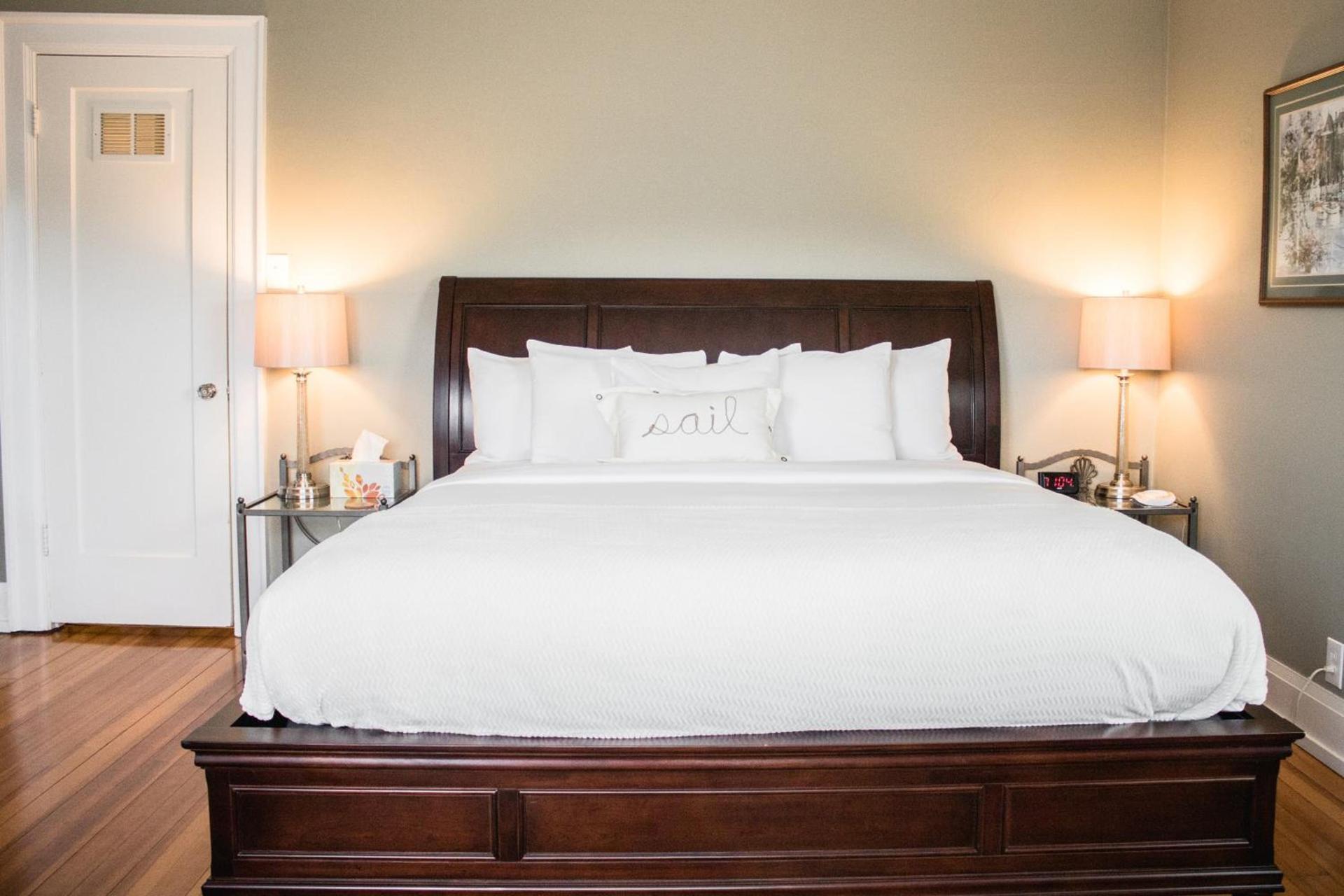 Nantucket Inn - Anacortes photo 43