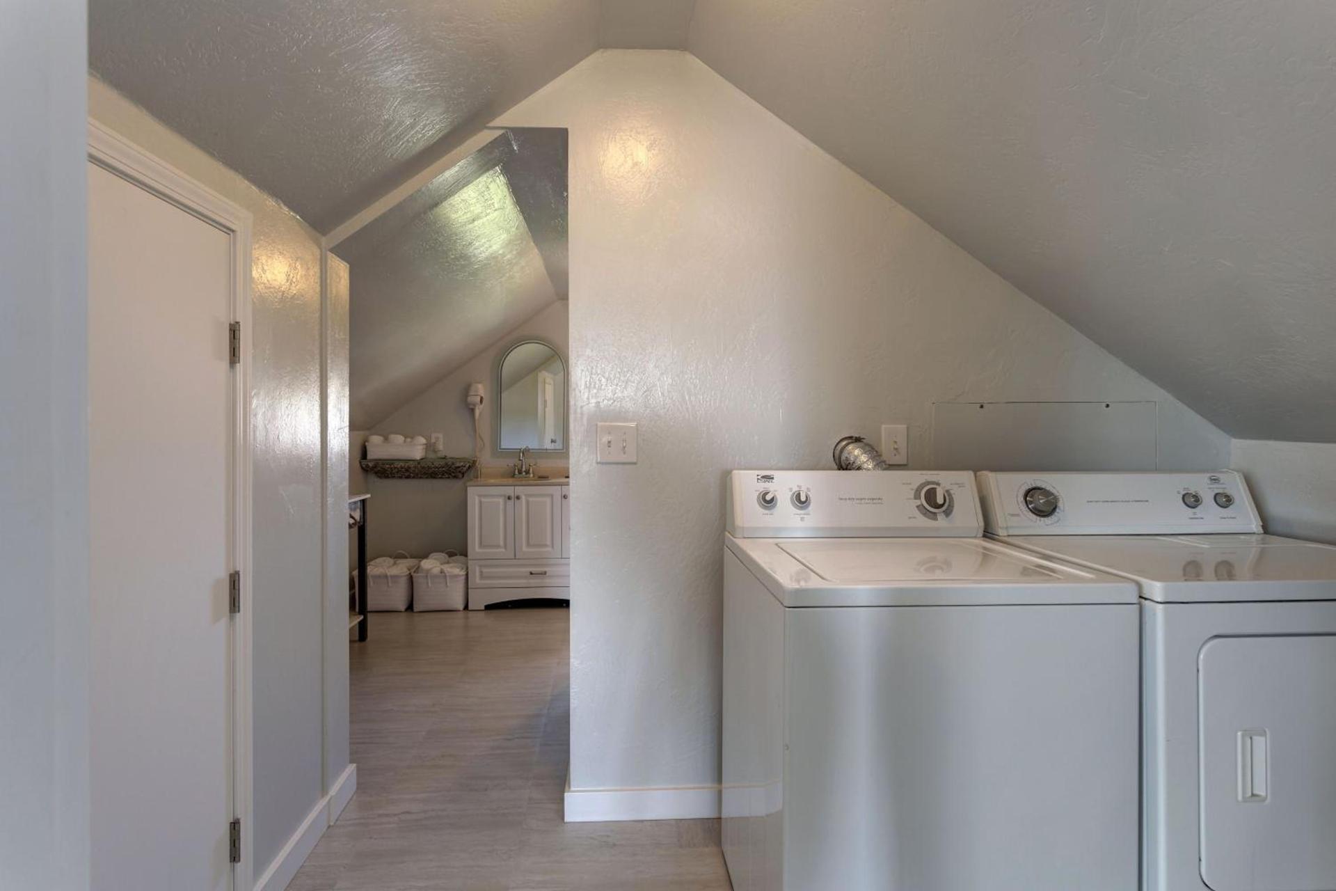 Nantucket Inn - Anacortes photo 60