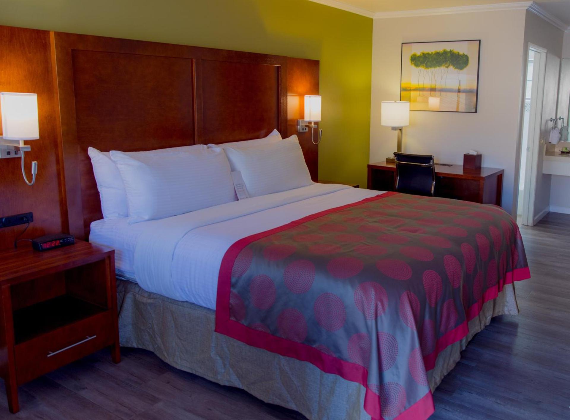Ramada by Wyndham Mountain View photo 23
