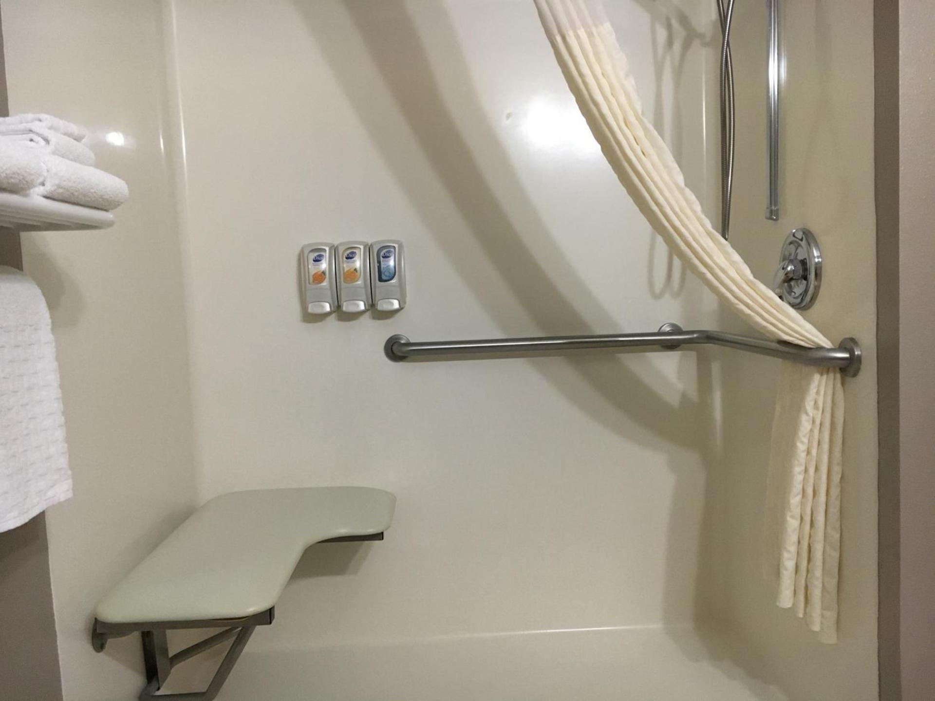 Best Western Wheatland Inn photo 44