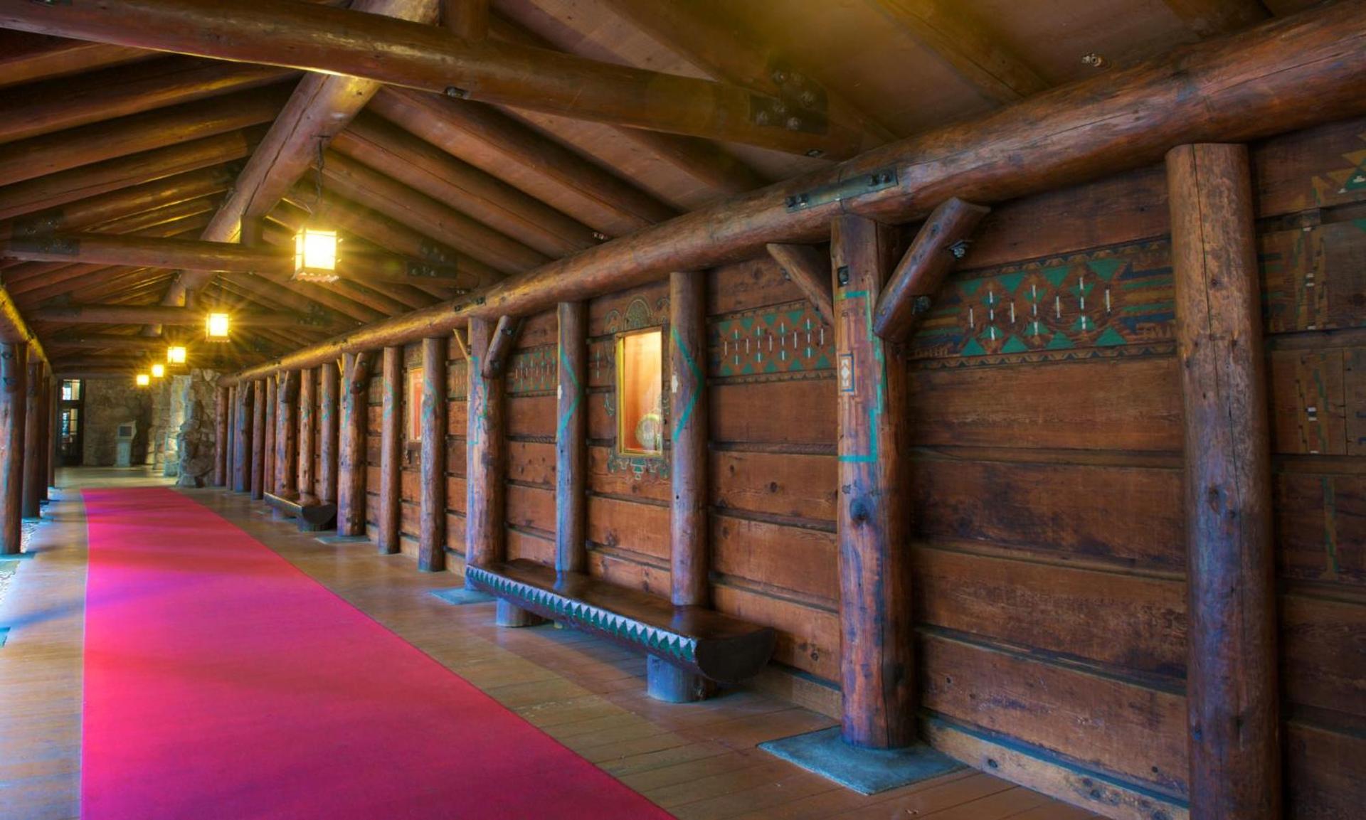 The Ahwahnee photo 9