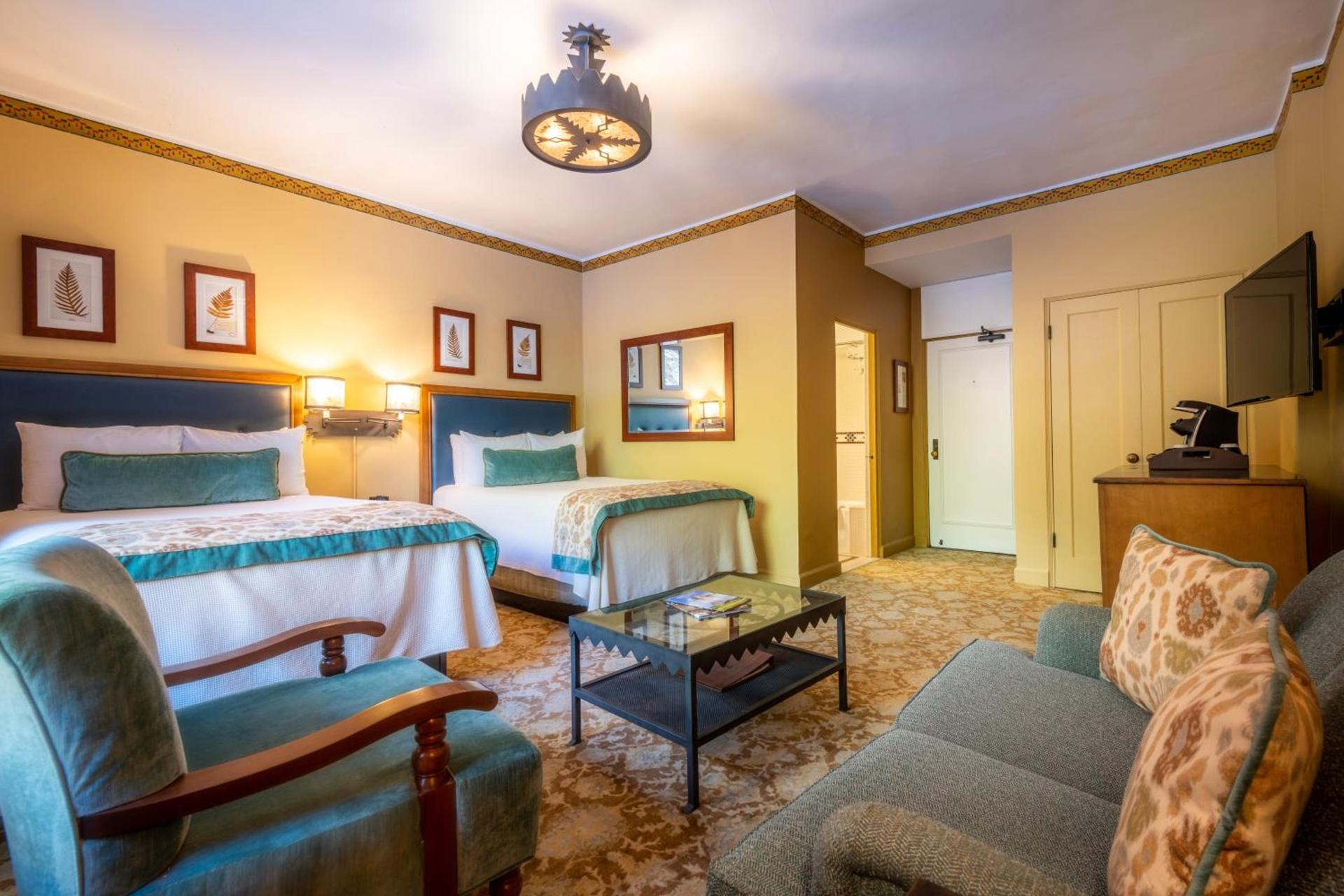 The Ahwahnee photo 38