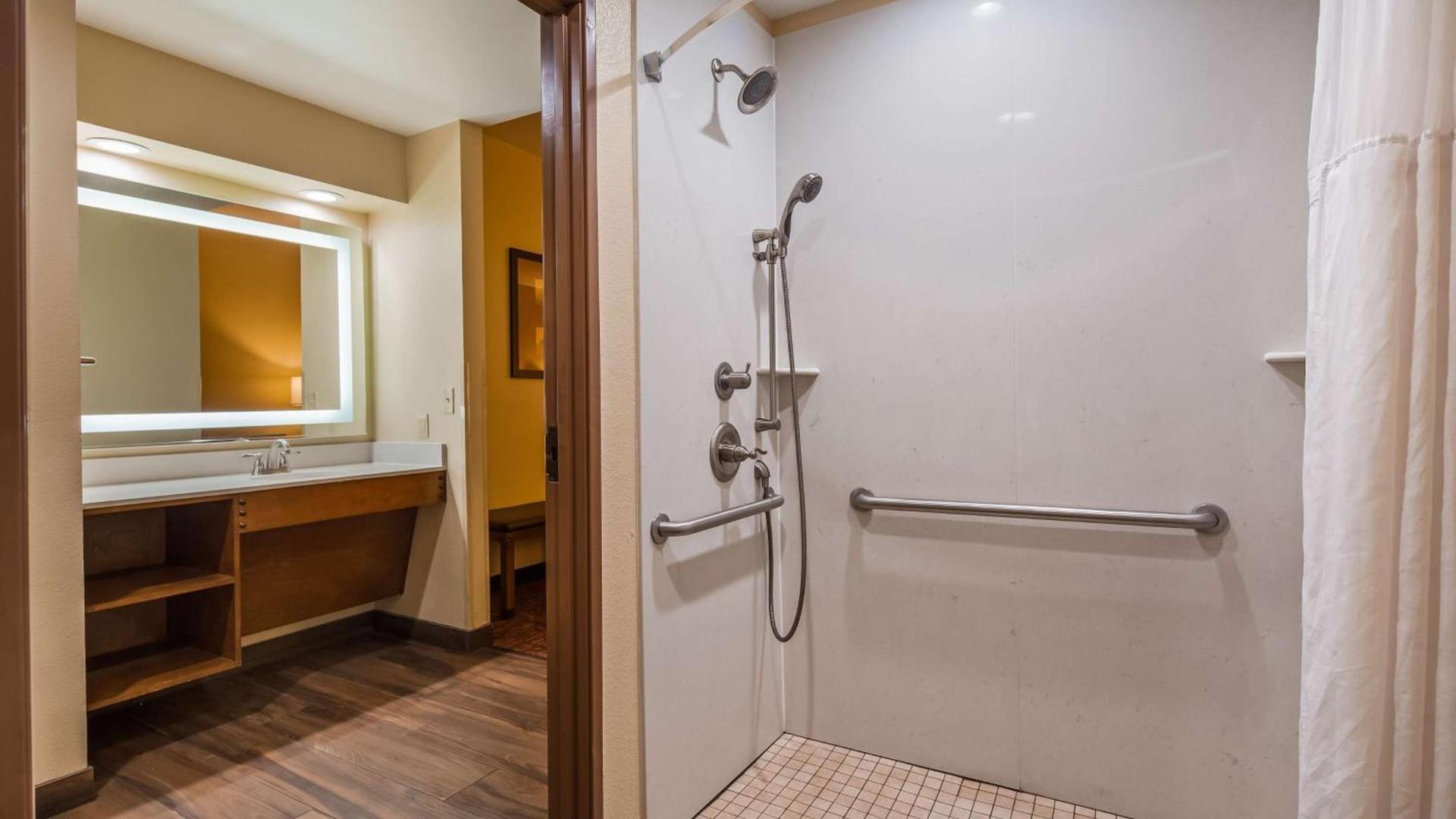 Best Western Plus Inn of Williams photo 31