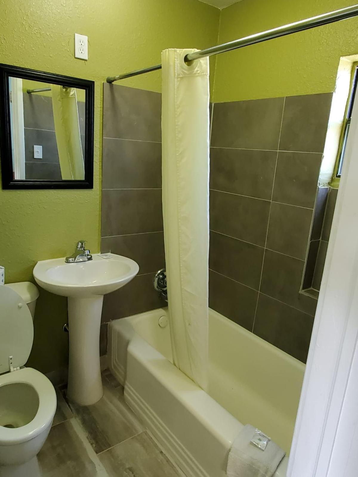 Travel Inn Daytona photo 12