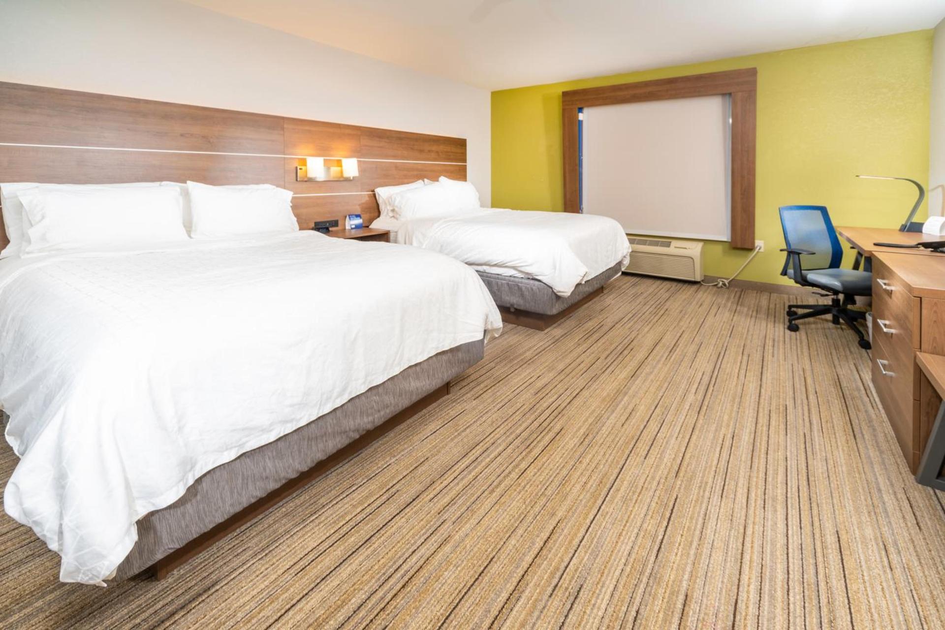 Holiday Inn Express Rochelle by IHG photo 3
