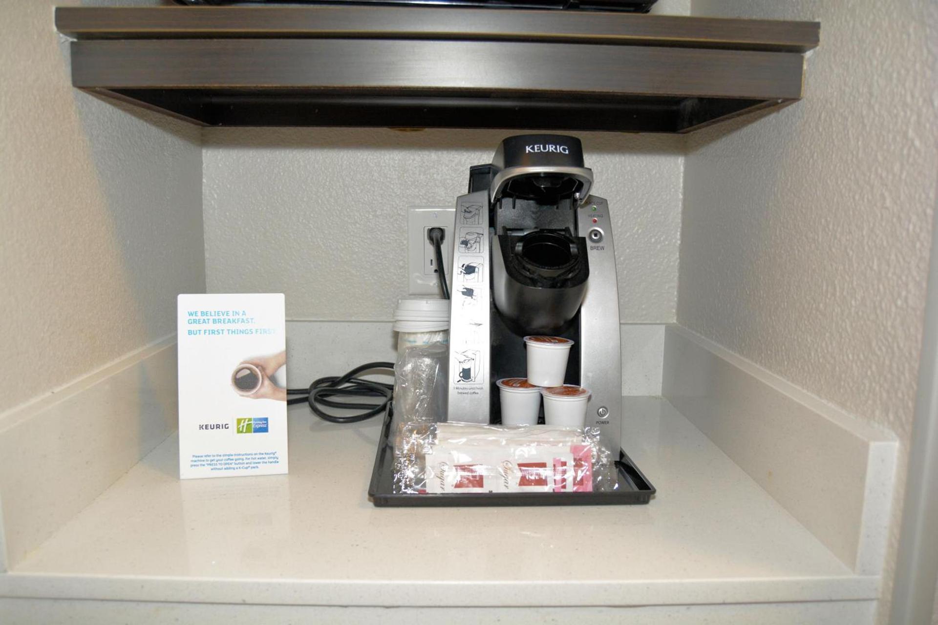 Holiday Inn Express Hotel and Suites Abilene, an IHG Hotel photo 21