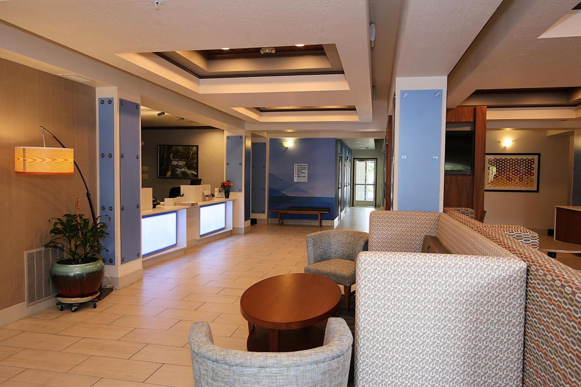 Holiday Inn Express Hotel & Suites Ashland by IHG photo 20