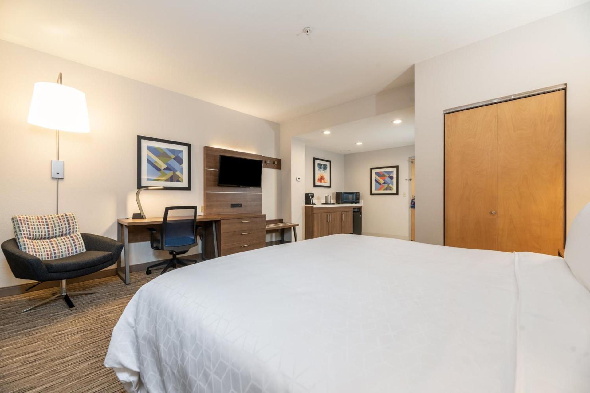 Holiday Inn Express Fremont - Milpitas Central by IHG photo 53