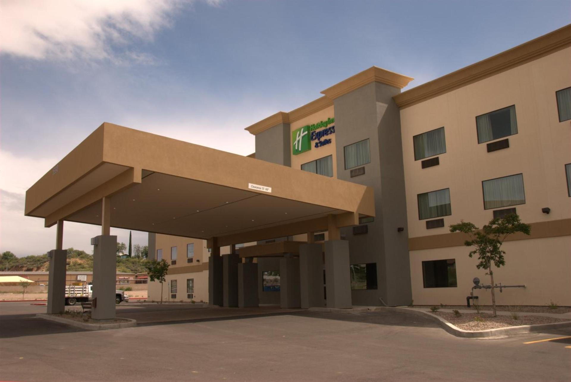 Holiday Inn Express & Suites Globe by IHG photo 42
