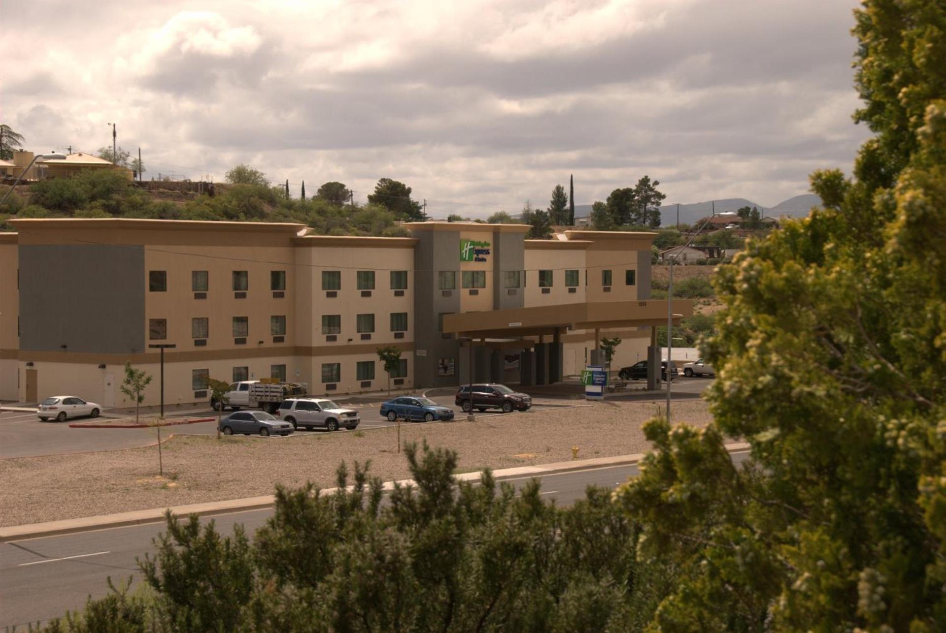 Holiday Inn Express & Suites Globe by IHG photo 16