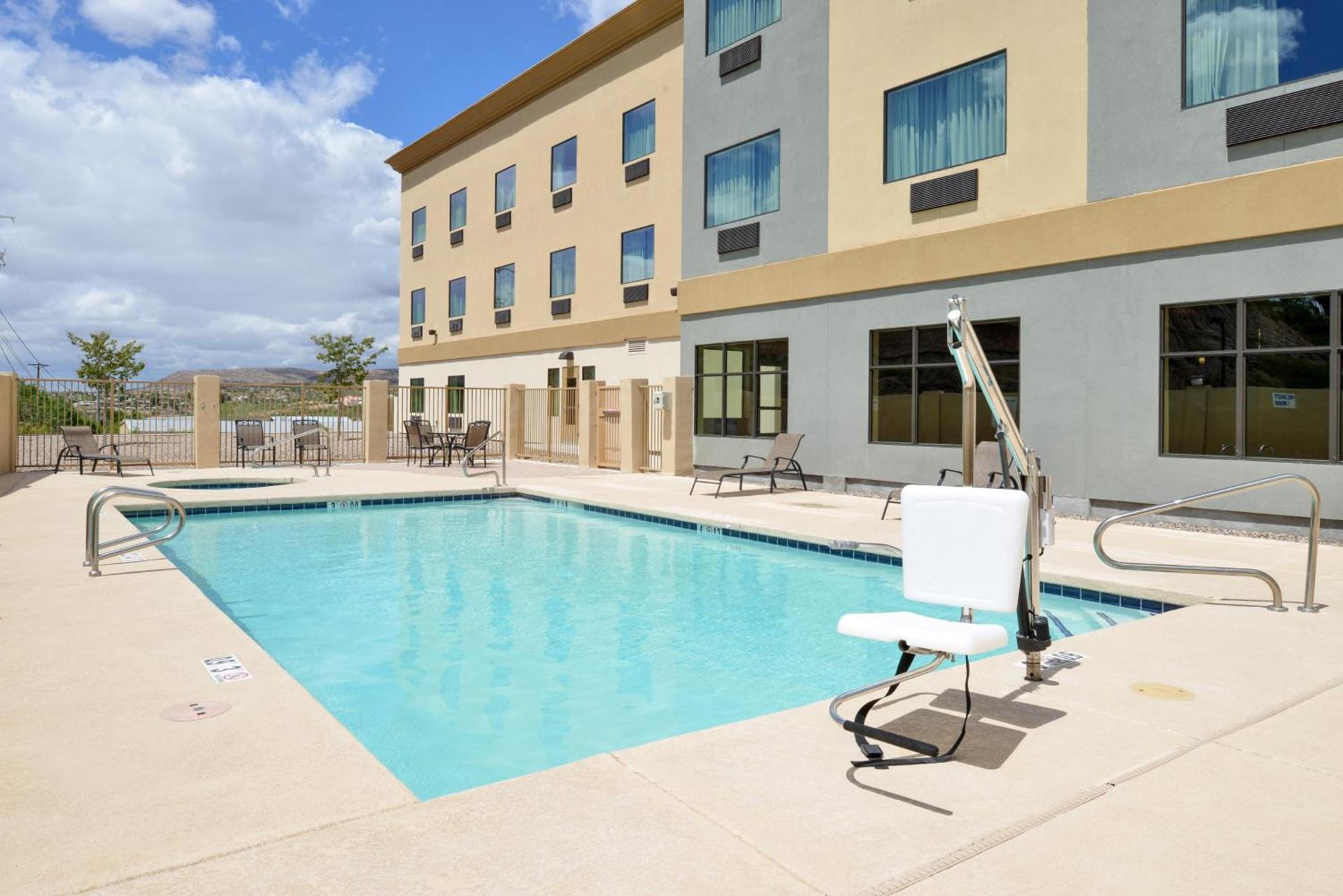 Holiday Inn Express & Suites Globe by IHG photo 36
