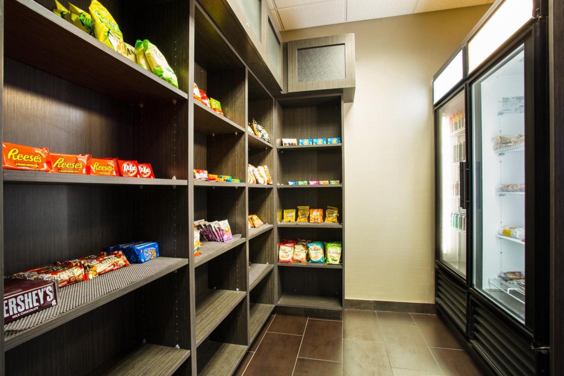 Holiday Inn Express & Suites Amarillo West by IHG photo 13
