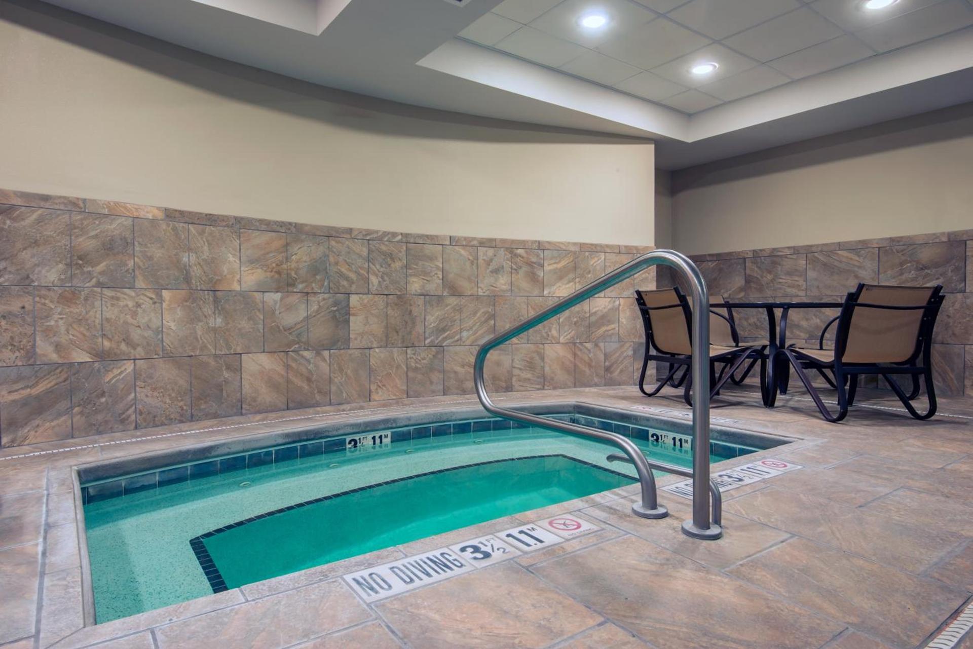 Holiday Inn Express Hotel & Suites Hobbs by IHG photo 11