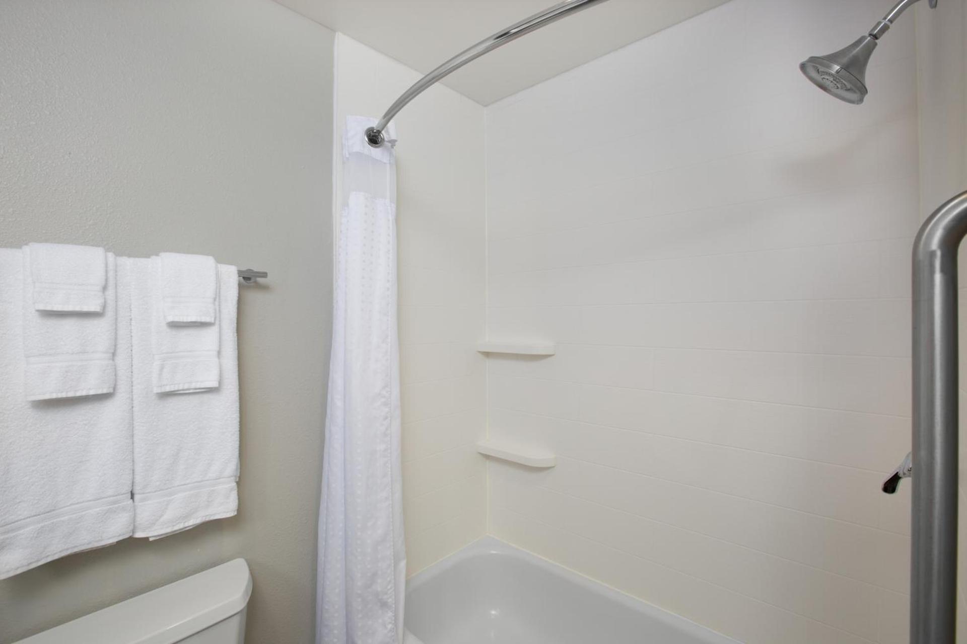 Holiday Inn Express Hastings by IHG photo 17
